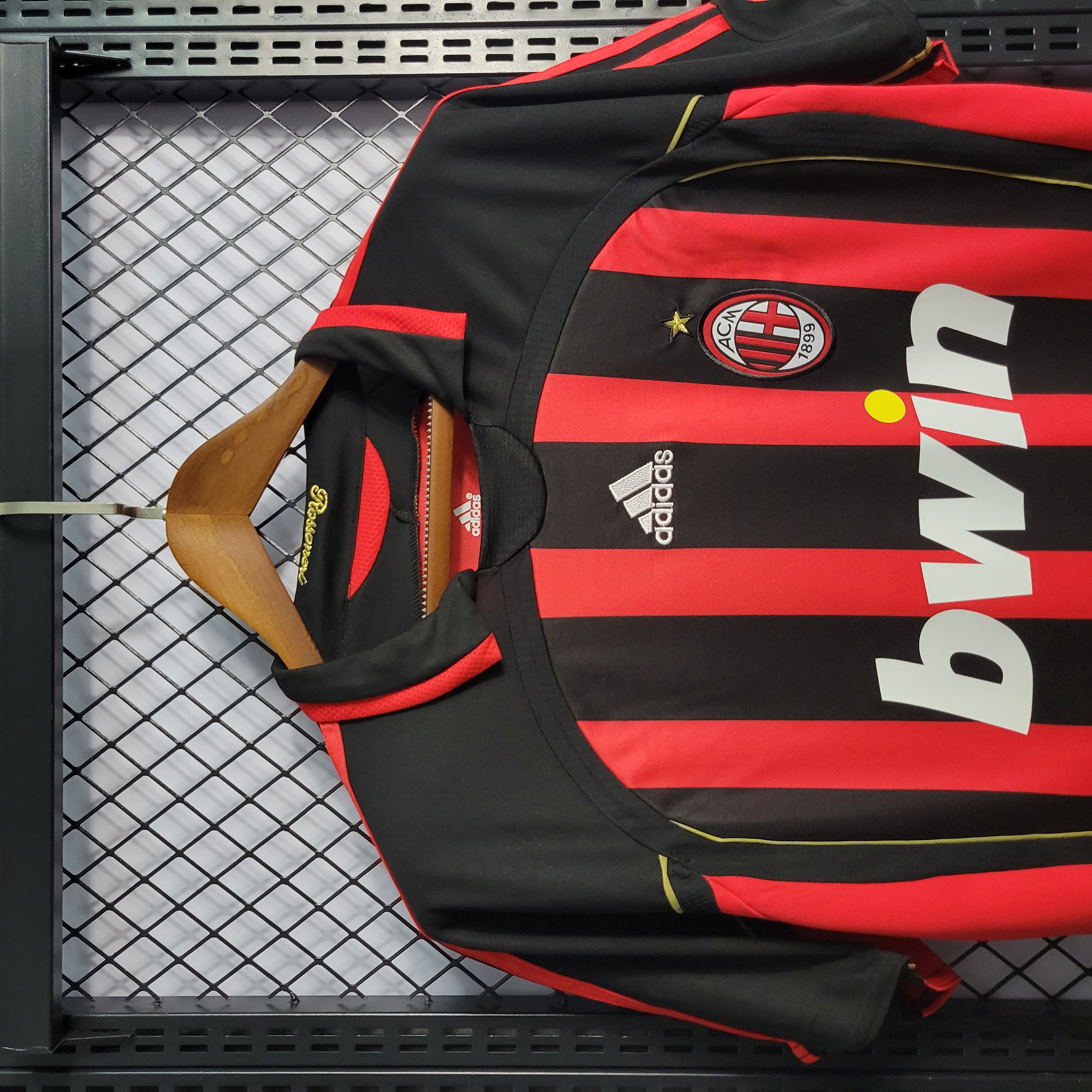 AlphaJersey-Retro AC Milan 06-07 Home Stadium Jersey