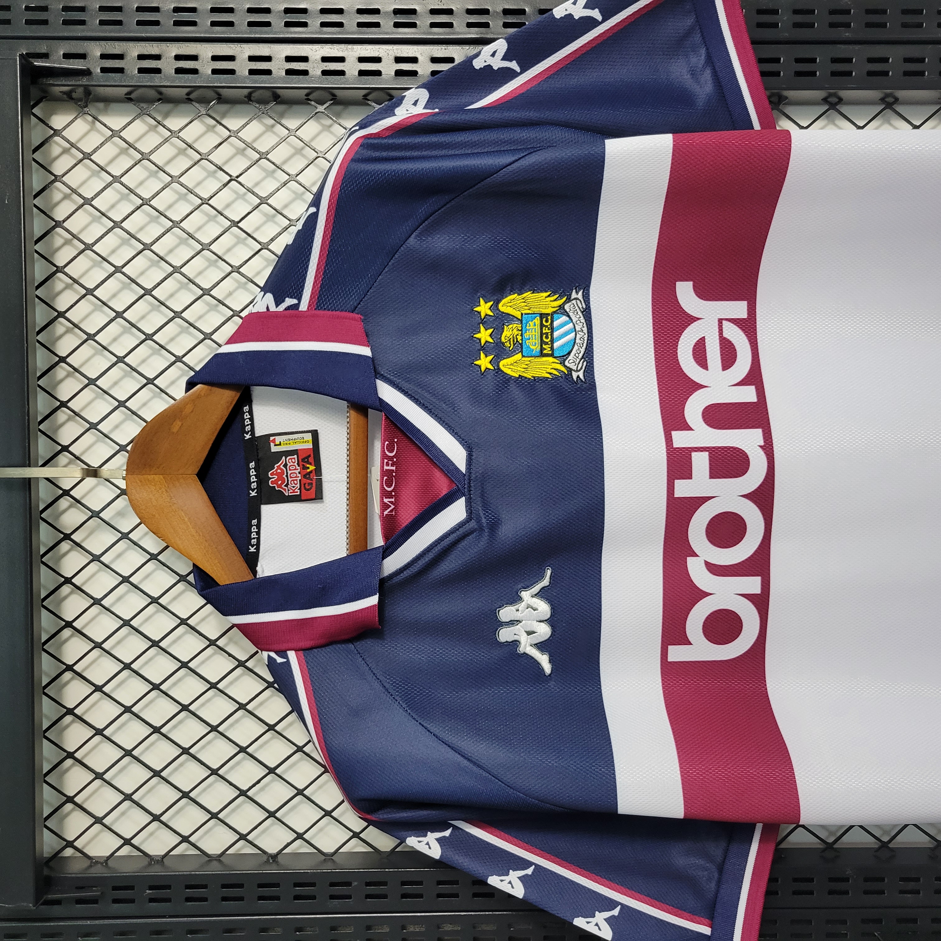 AlphaJersey-Retro Manchester City 1997-98 Away Stadium Jersey
