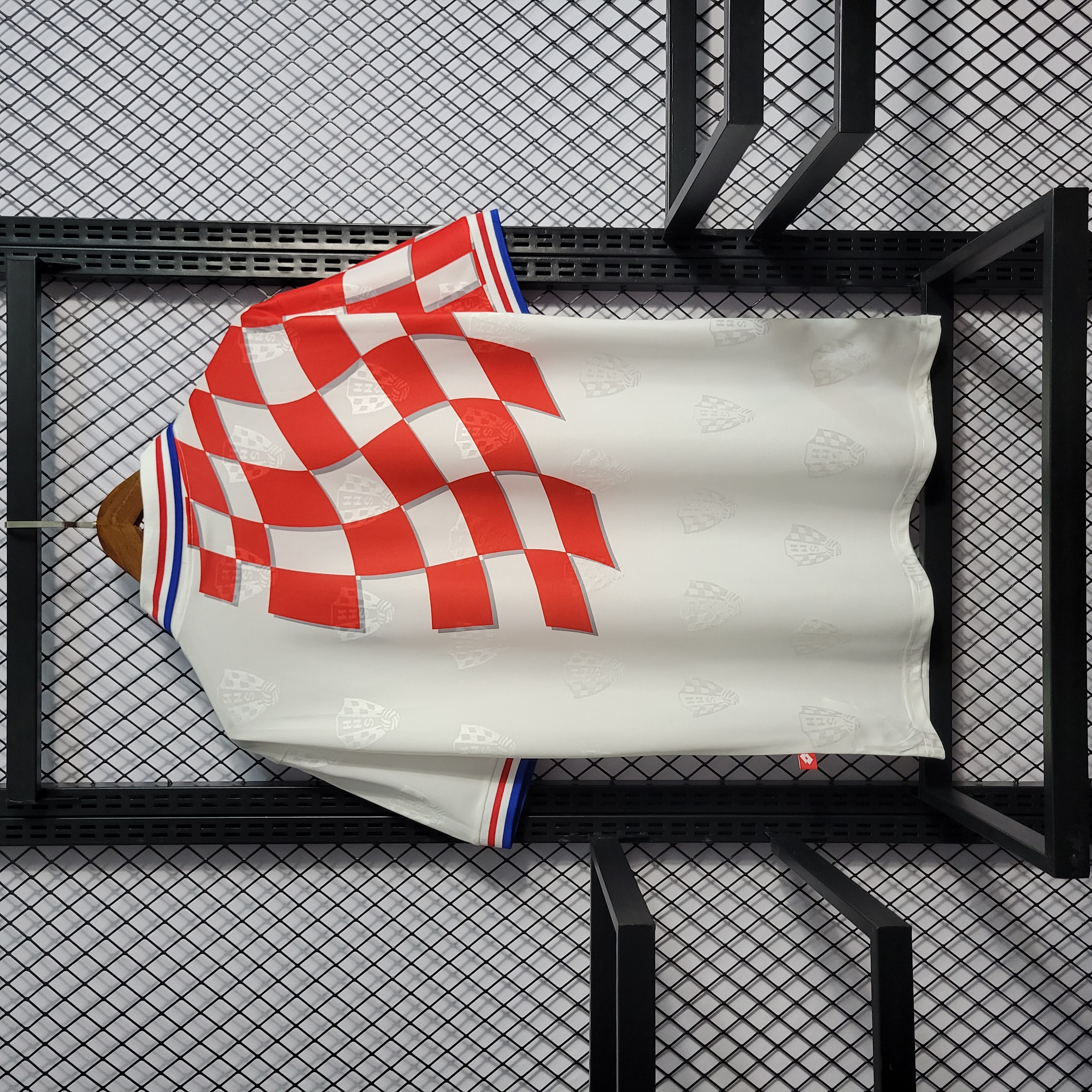 AlphaJersey-Retro Croatia 1998 Home Stadium Jersey