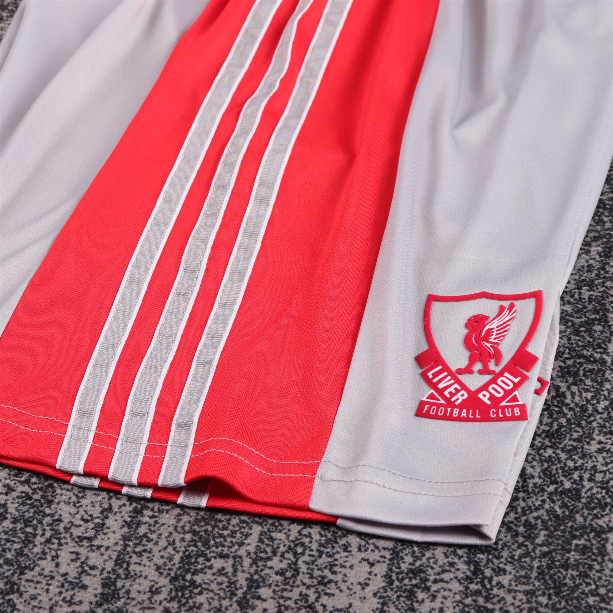 AlphaJersey-Retro Liver.pool 1989-91 Away Kids Kit