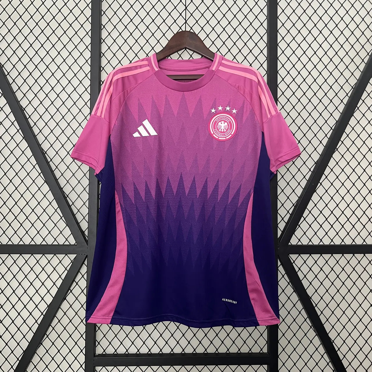 Socce Jerseys-topleaguejerseys.com