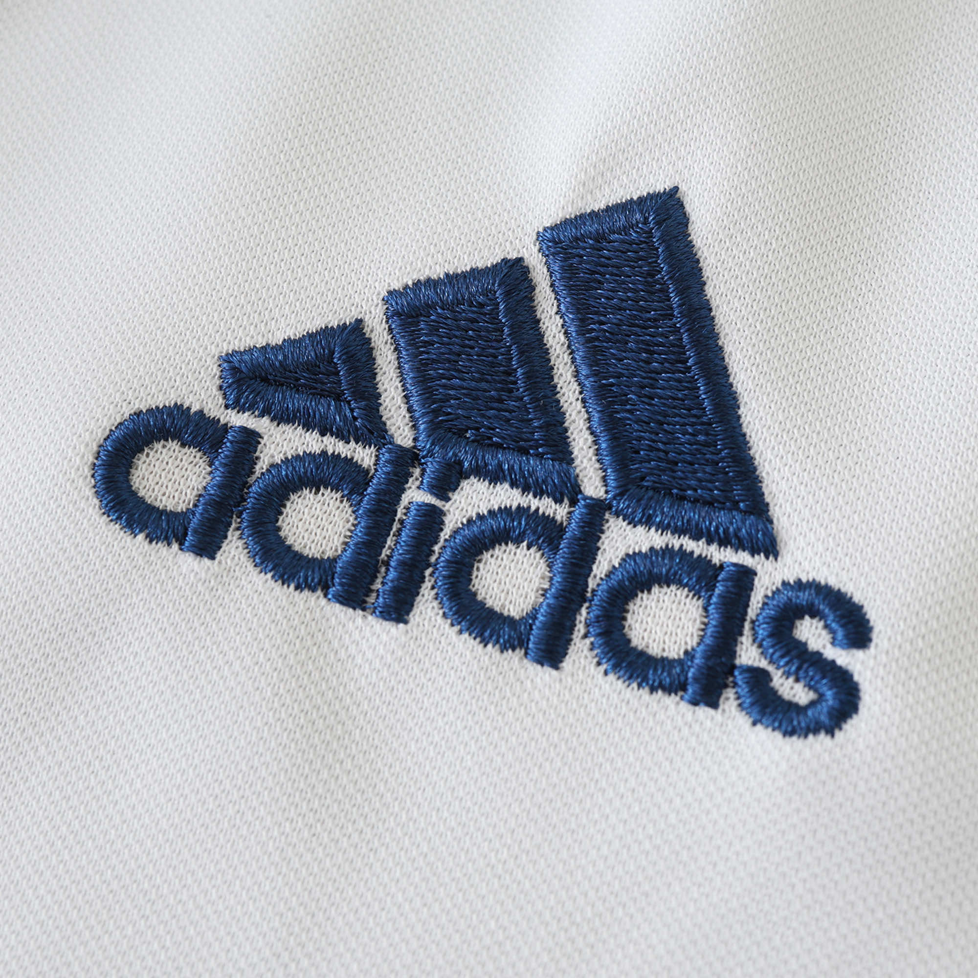 AlphaJersey-Retro Real Madrid 2001-02 Home Jersey