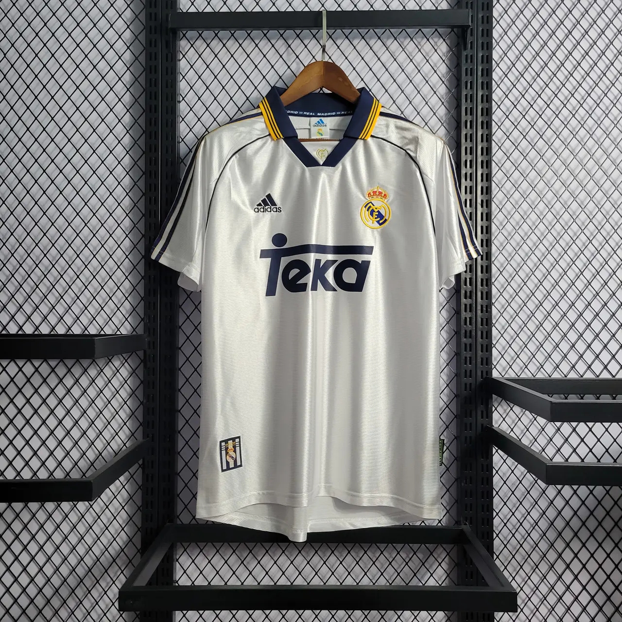 Socce Jerseys-topleaguejerseys.com