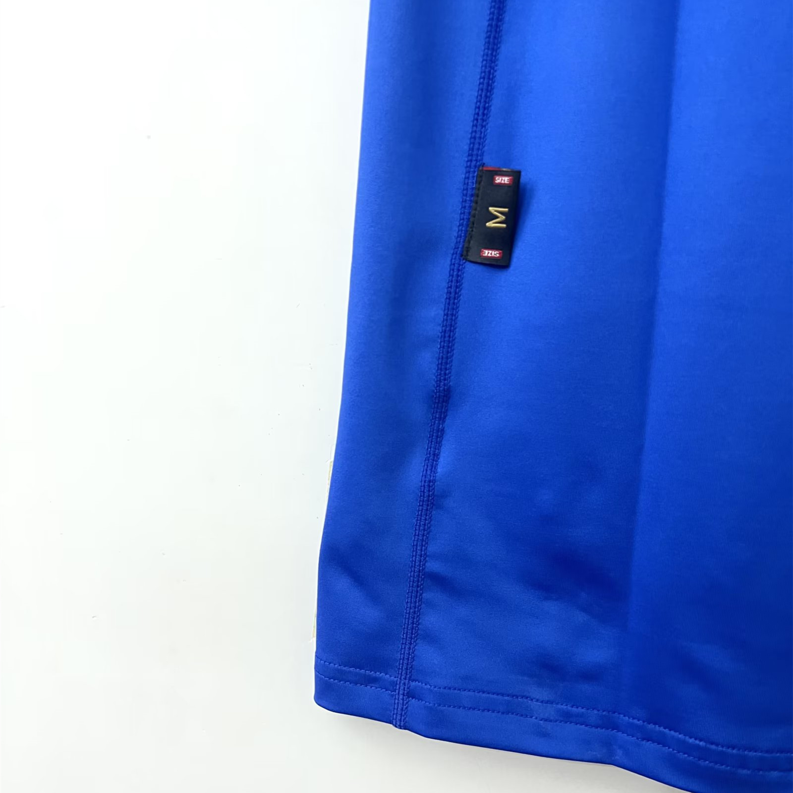 AlphaJersey-Retro Italy 2000 Home Stadium Jersey