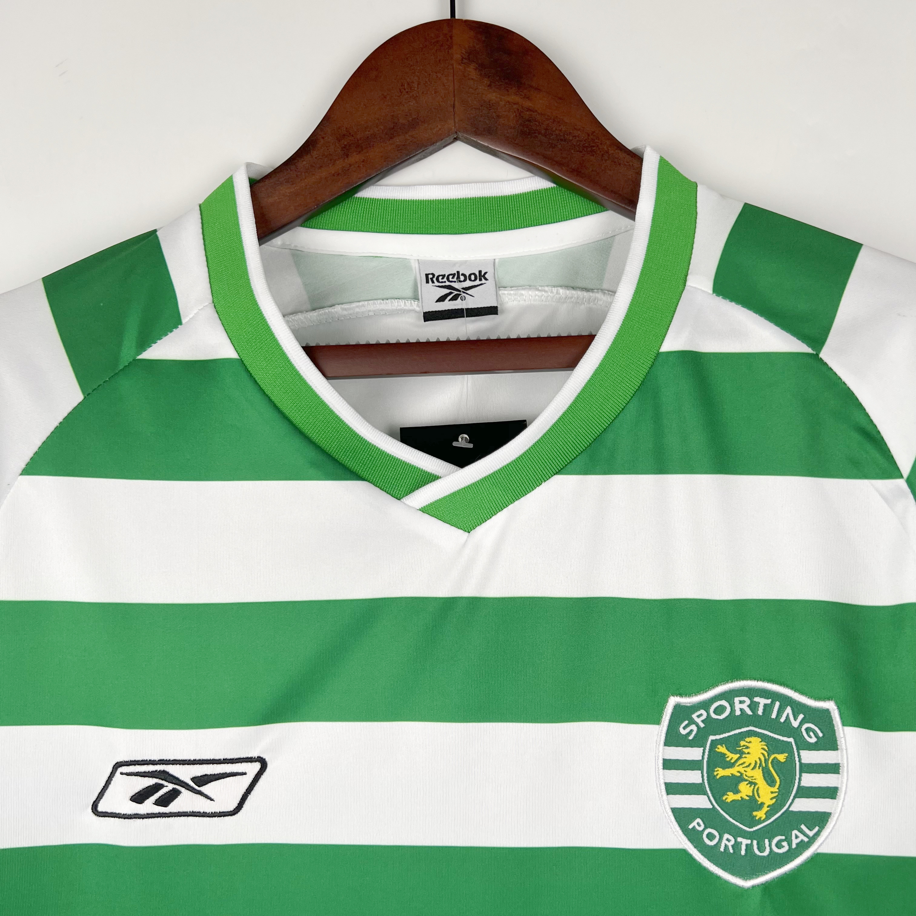 AlphaJersey-Retro Sporting CP 03-04 Home Stadium Jersey
