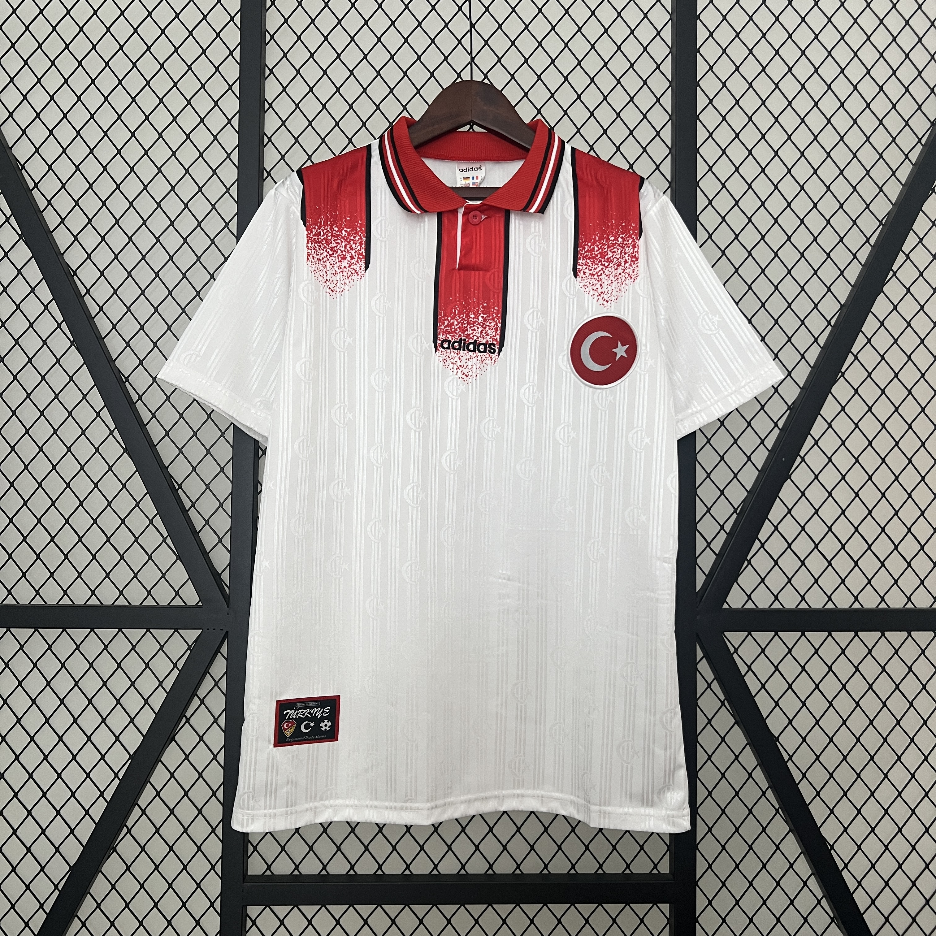 Socce Jerseys-topleaguejerseys.com