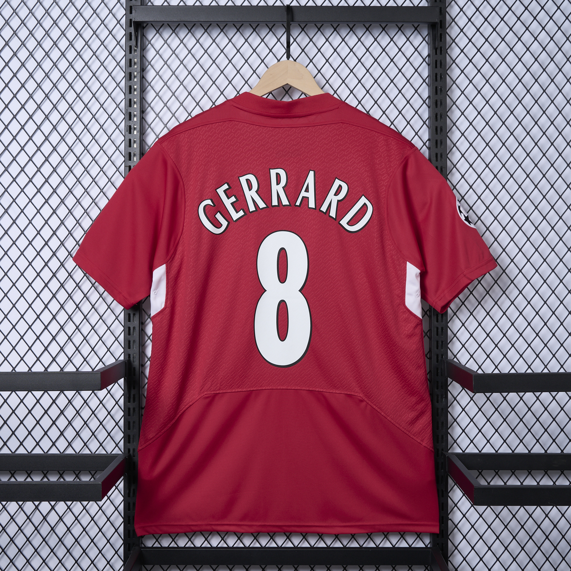 AlphaJersey-Retro Liver.pool 2005 Home Stadium Jersey - with UEFA Champions League Final Patch