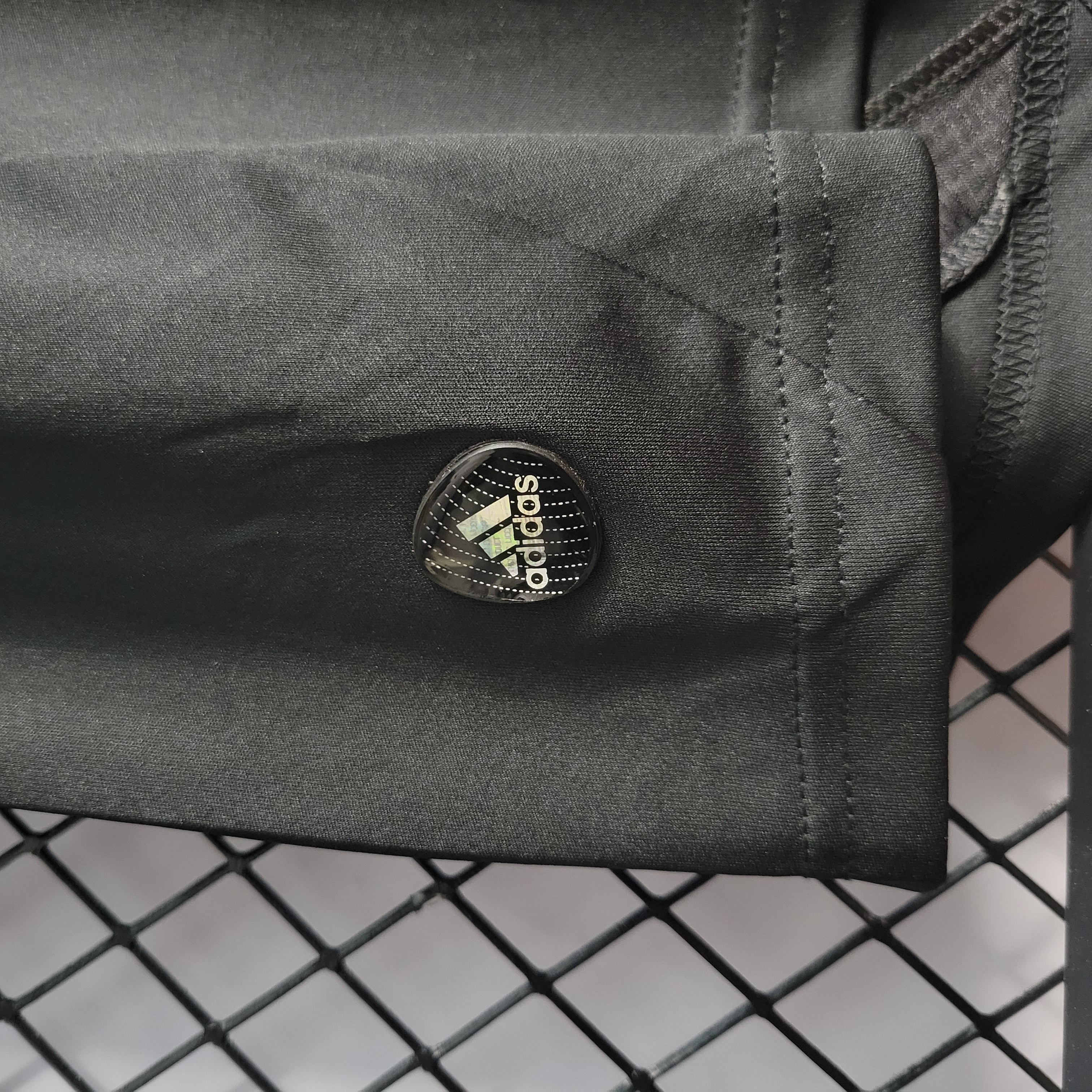 AlphaJersey-Retro Real Madrid 11-12 Black Goalkeeper Jersey