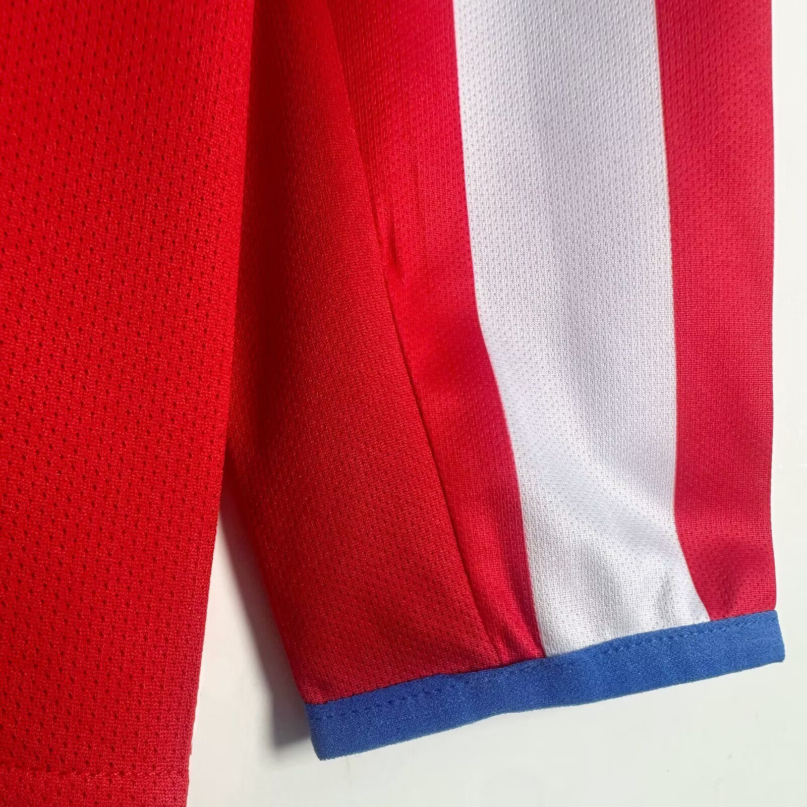 AlphaJersey-Retro Atletico Madrid 2004-05 Home Long Sleeves Jersey - S.p.i.d.e.r M.a.n