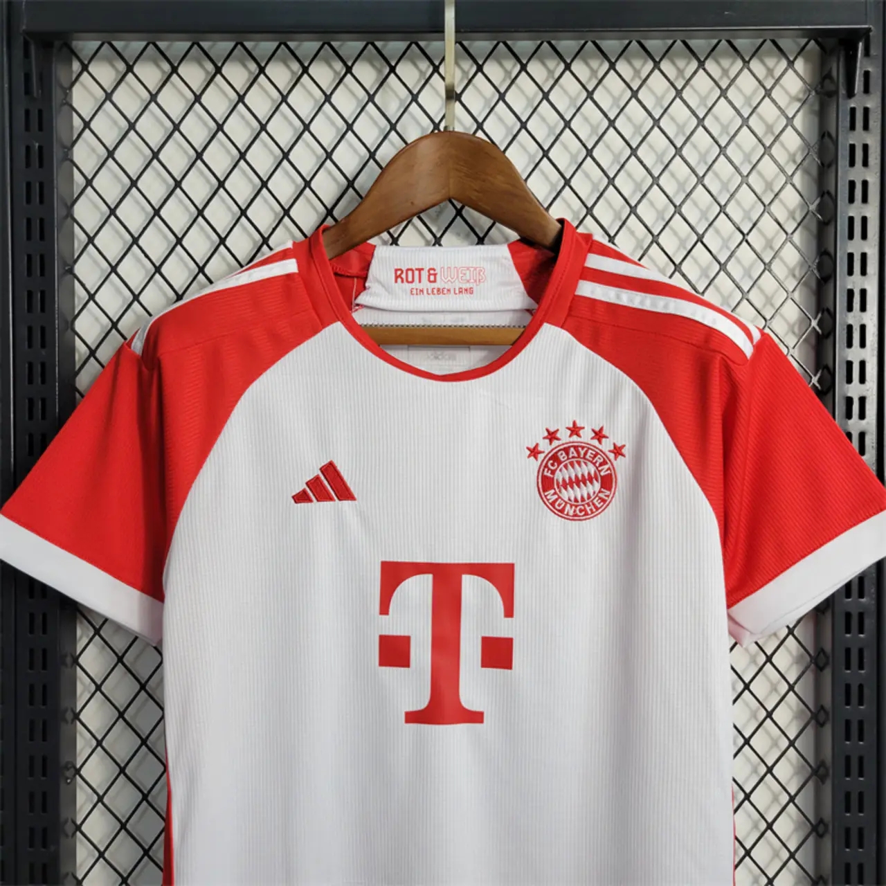 Socce Jerseys-topleaguejerseys.com
