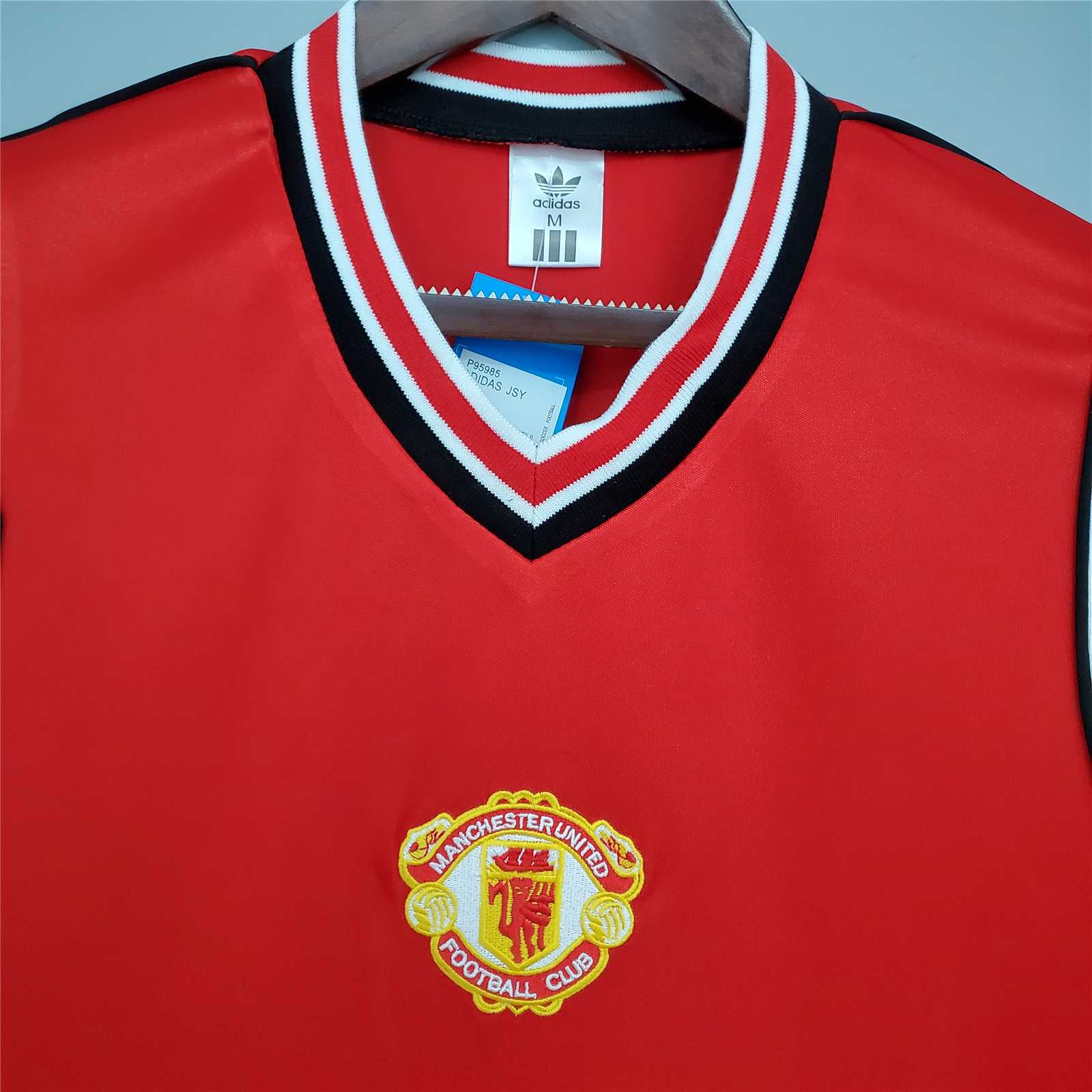 AlphaJersey-Retro Manchester United 85-86 Home Stadium Jersey