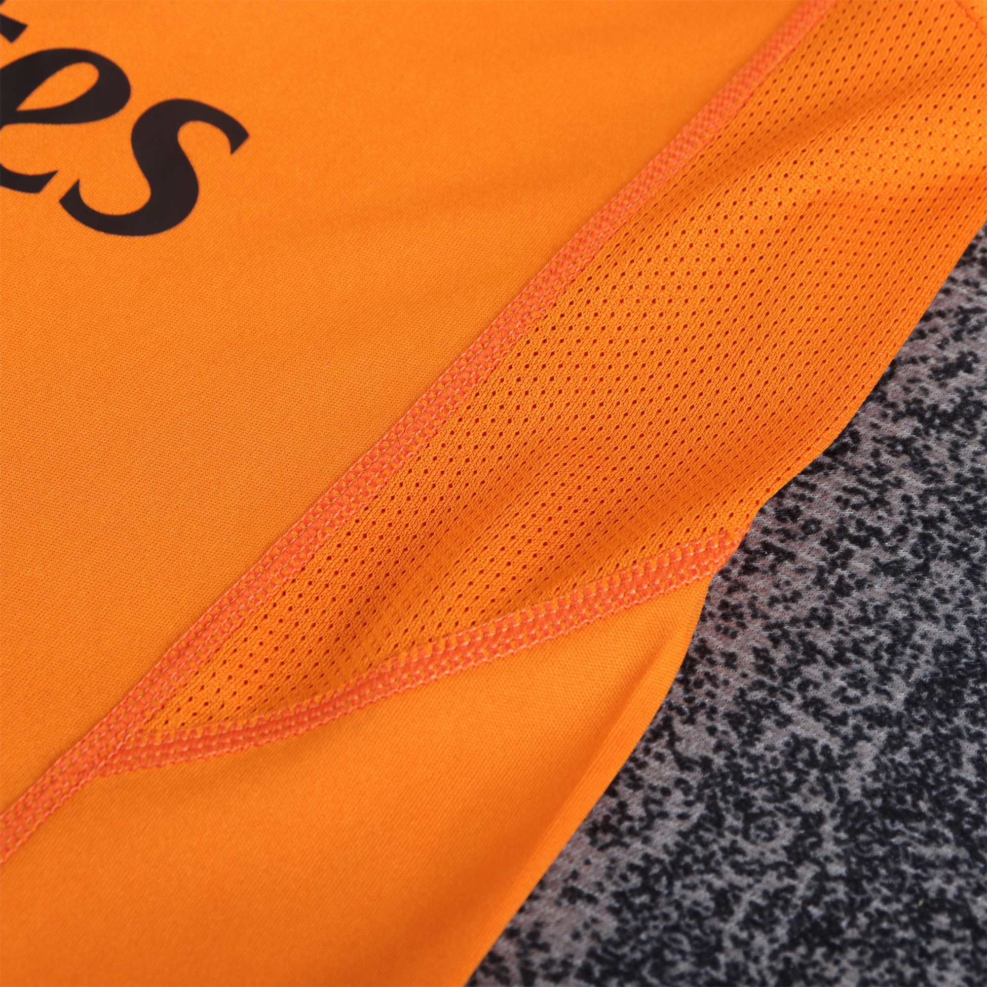 AlphaJersey-Retro Real Madrid 2013-14 Third Kids Kit