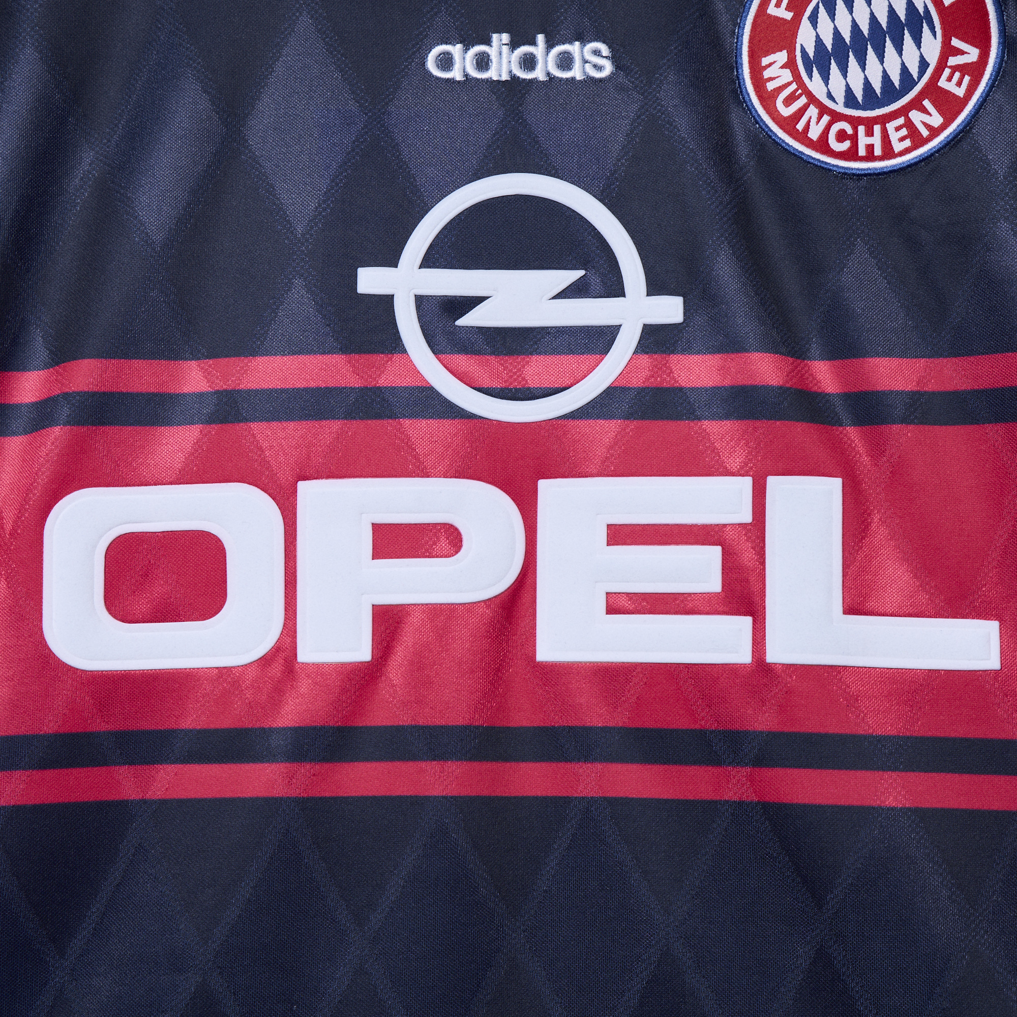 AlphaJersey-Retro Bayern Munich 1997-99 Home Stadium Jersey