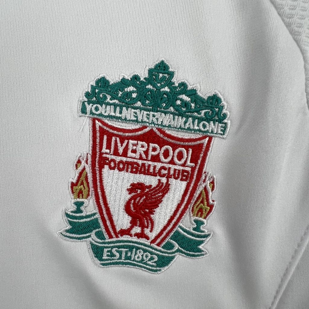 AlphaJersey-Retro Liver.pool 2006-07 Third Jersey