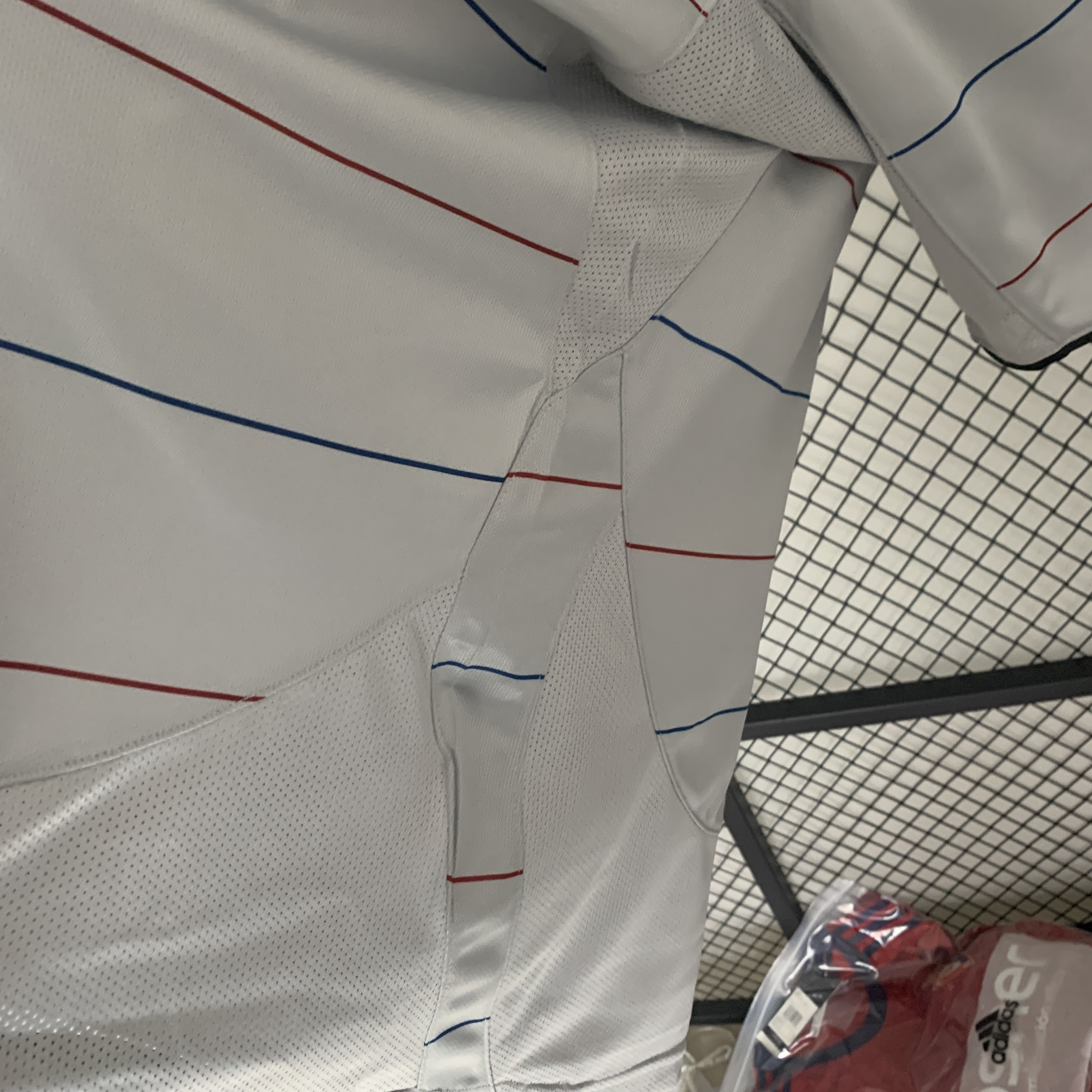 AlphaJersey-Retro Barcelona 03-04 Away Stadium Jersey