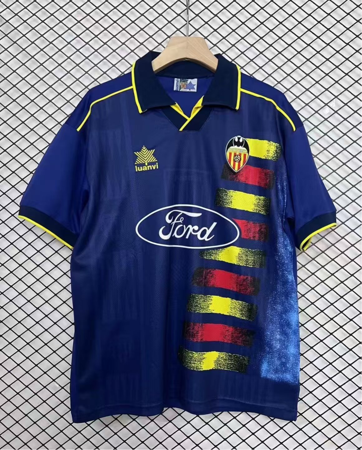 Socce Jerseys-topleaguejerseys.com