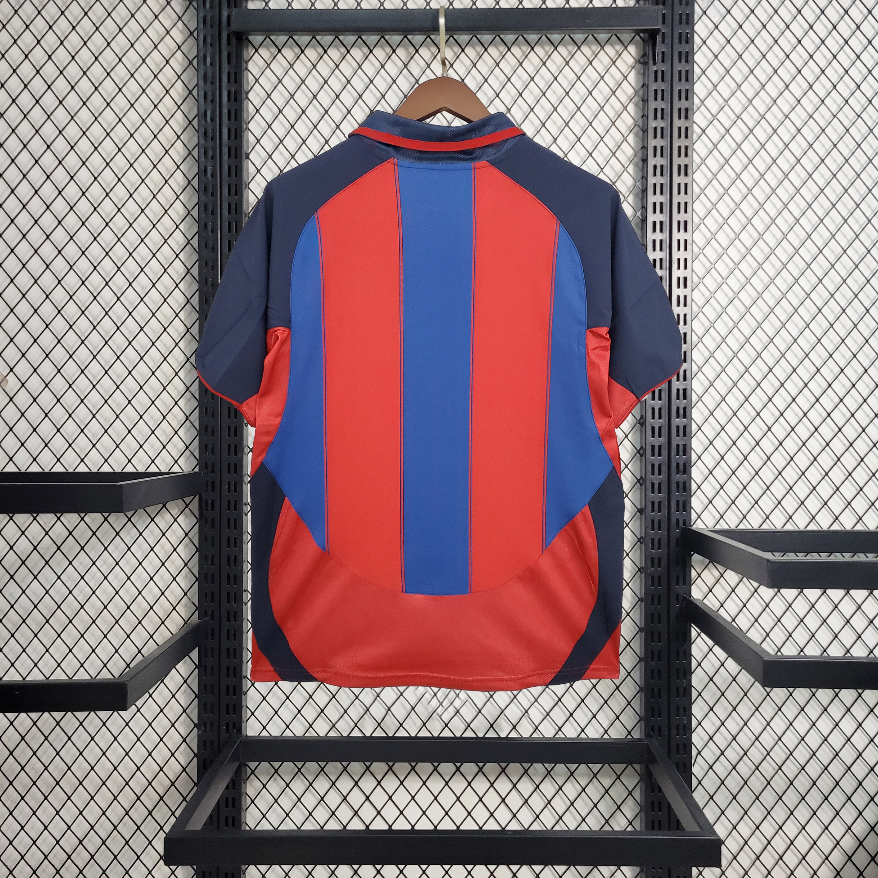 AlphaJersey-Retro Barcelona 03-04 Home Stadium Jersey