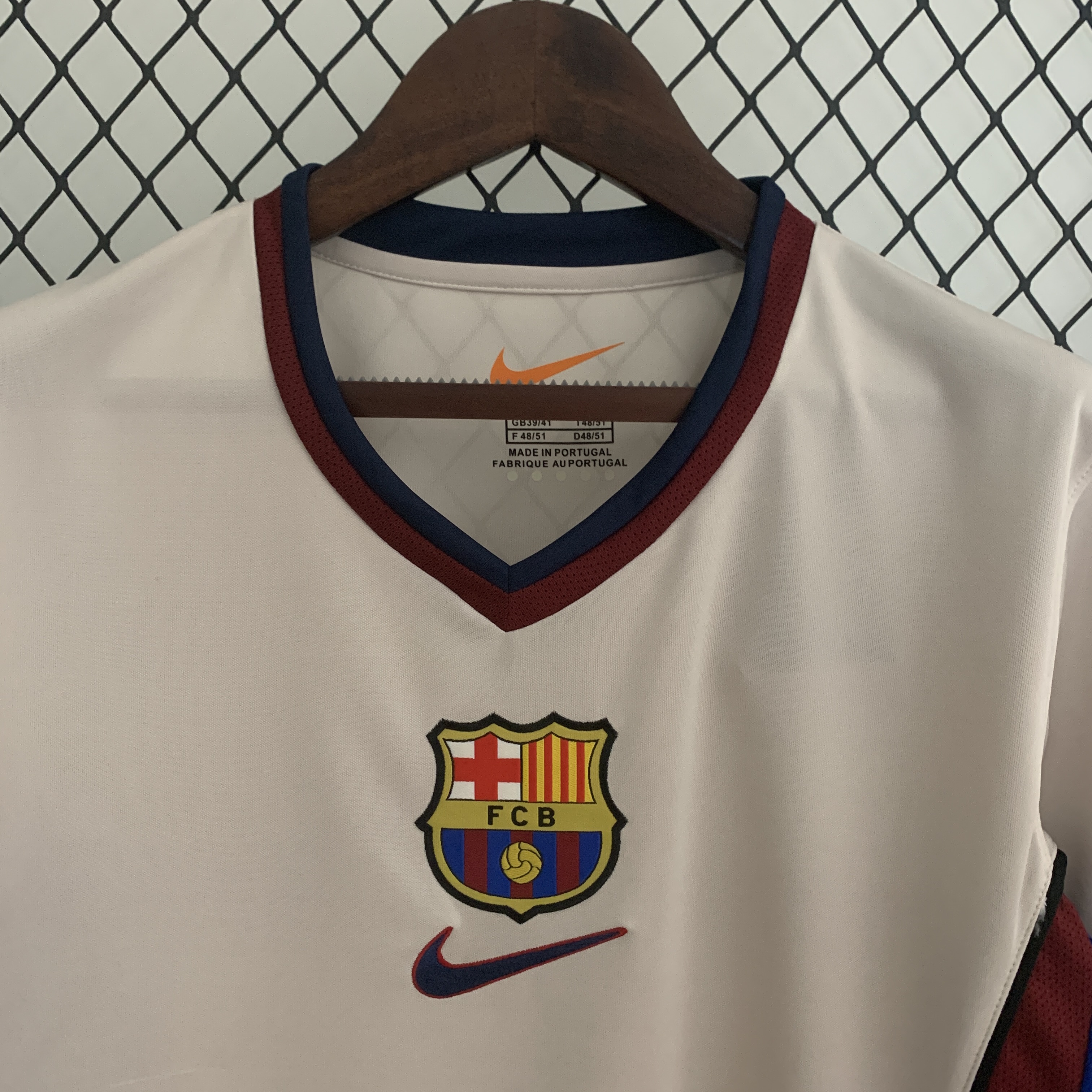 AlphaJersey-Retro Barcelona 98-99 Away Jersey