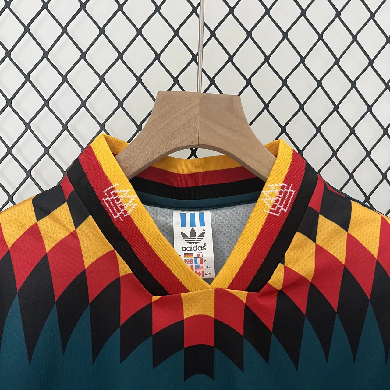 Socce Jerseys-topleaguejerseys.com