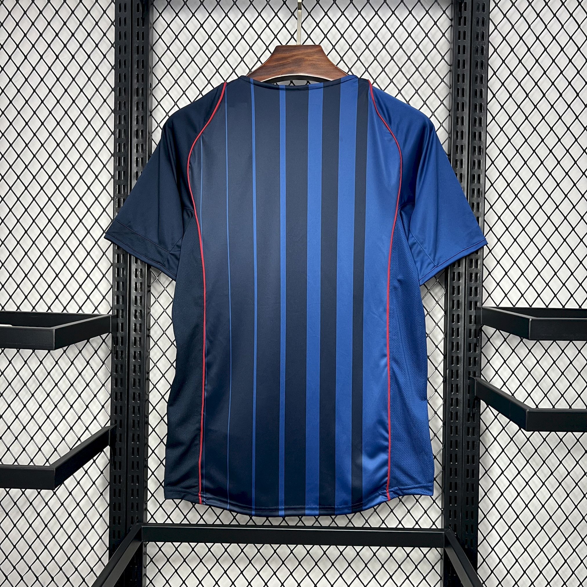 AlphaJersey-Retro Barcelona 04-05 Away Jersey