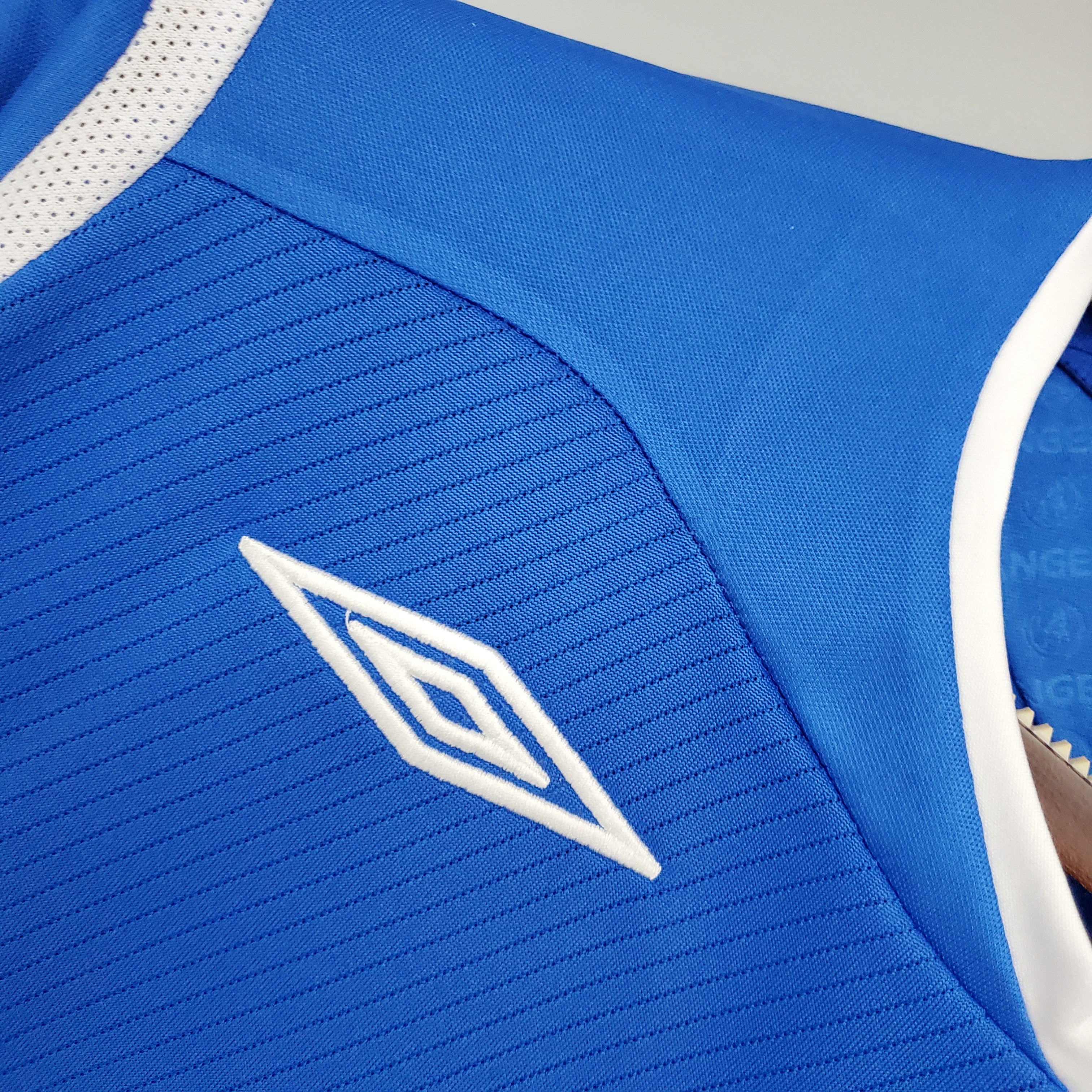 AlphaJersey-Retro Glasgow Rangers 08-09 Home Stadium Jersey