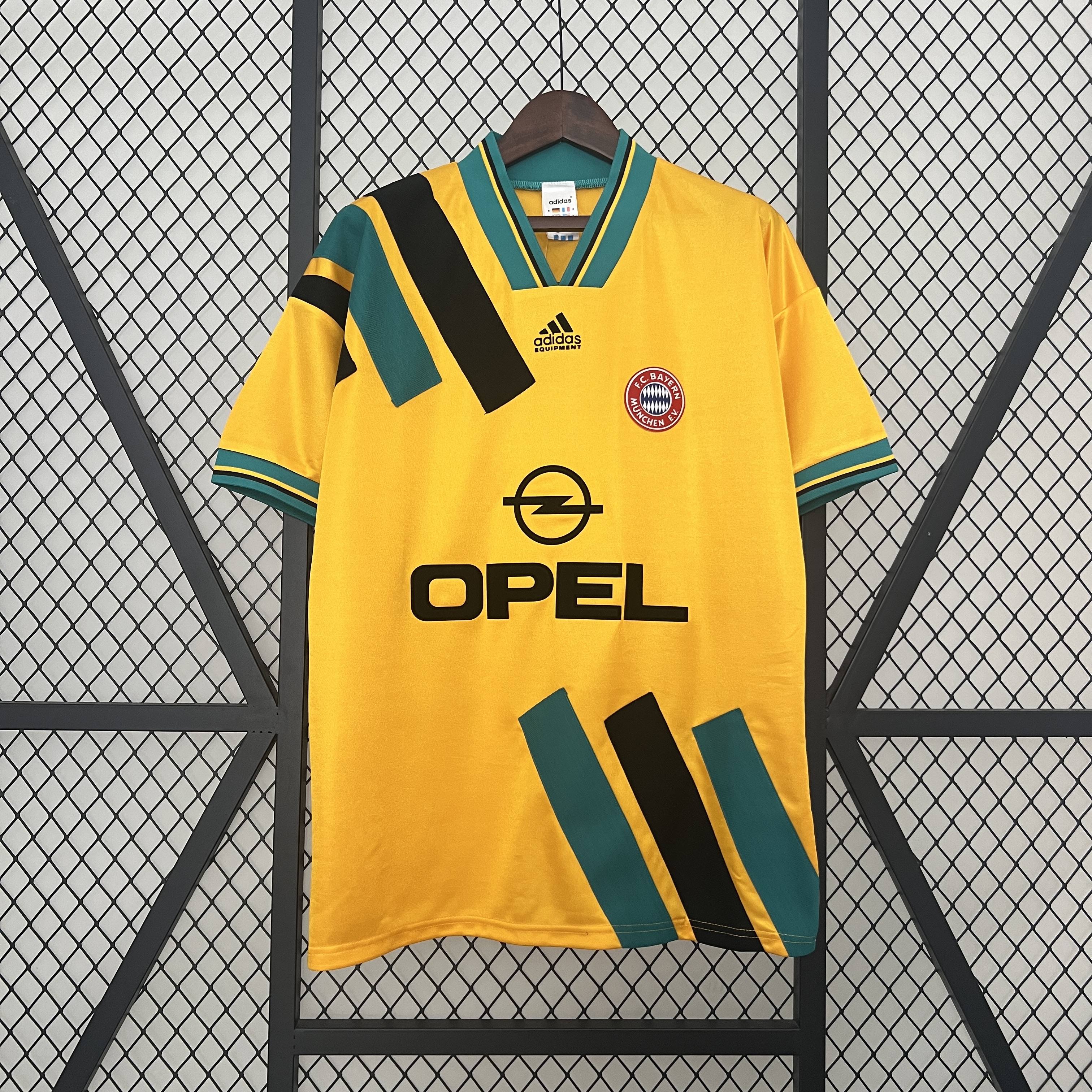 Socce Jerseys-topleaguejerseys.com