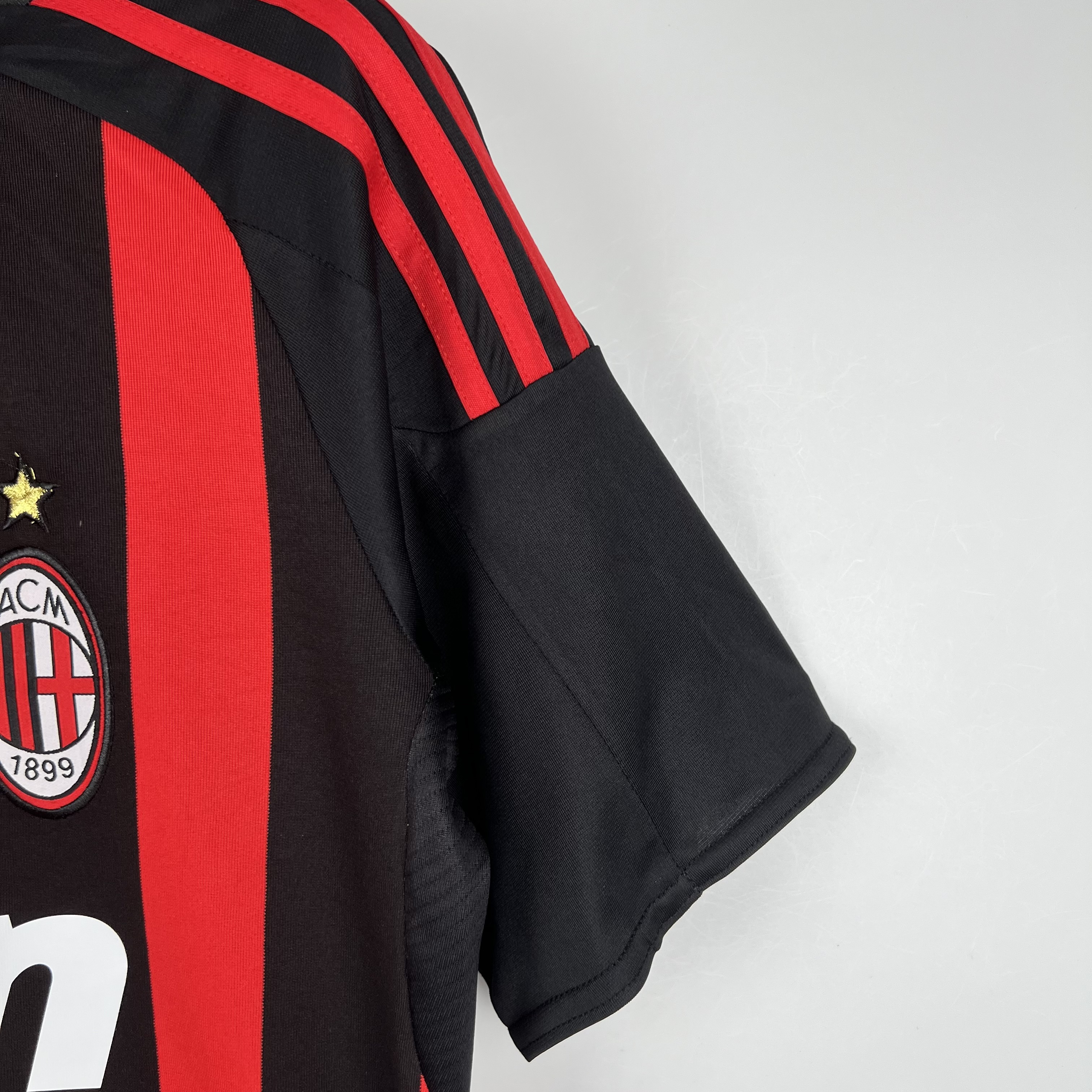 AlphaJersey-Retro AC Milan 2008-09 Home Stadium Jersey