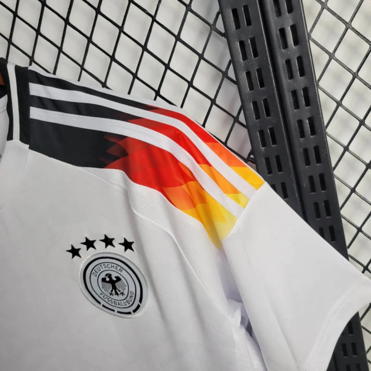 Socce Jerseys-topleaguejerseys.com