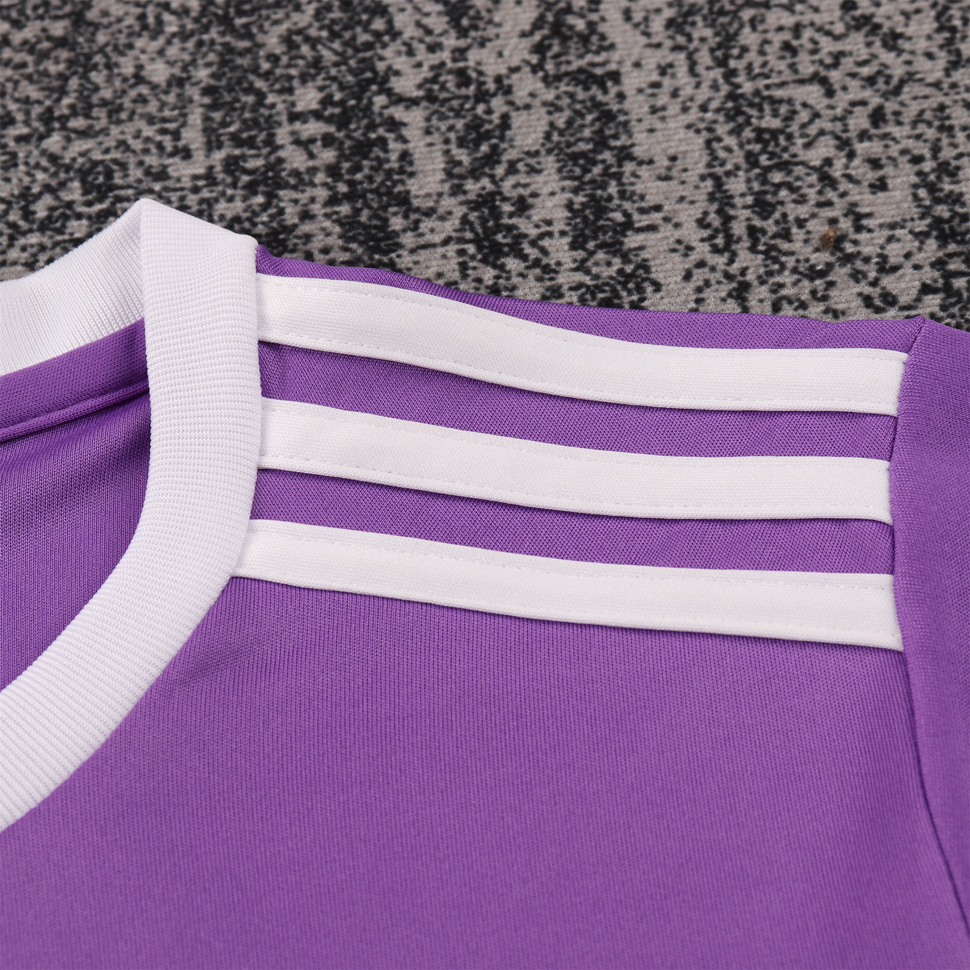 AlphaJersey-Retro Real Madrid 2016-17 Away Kids Kit