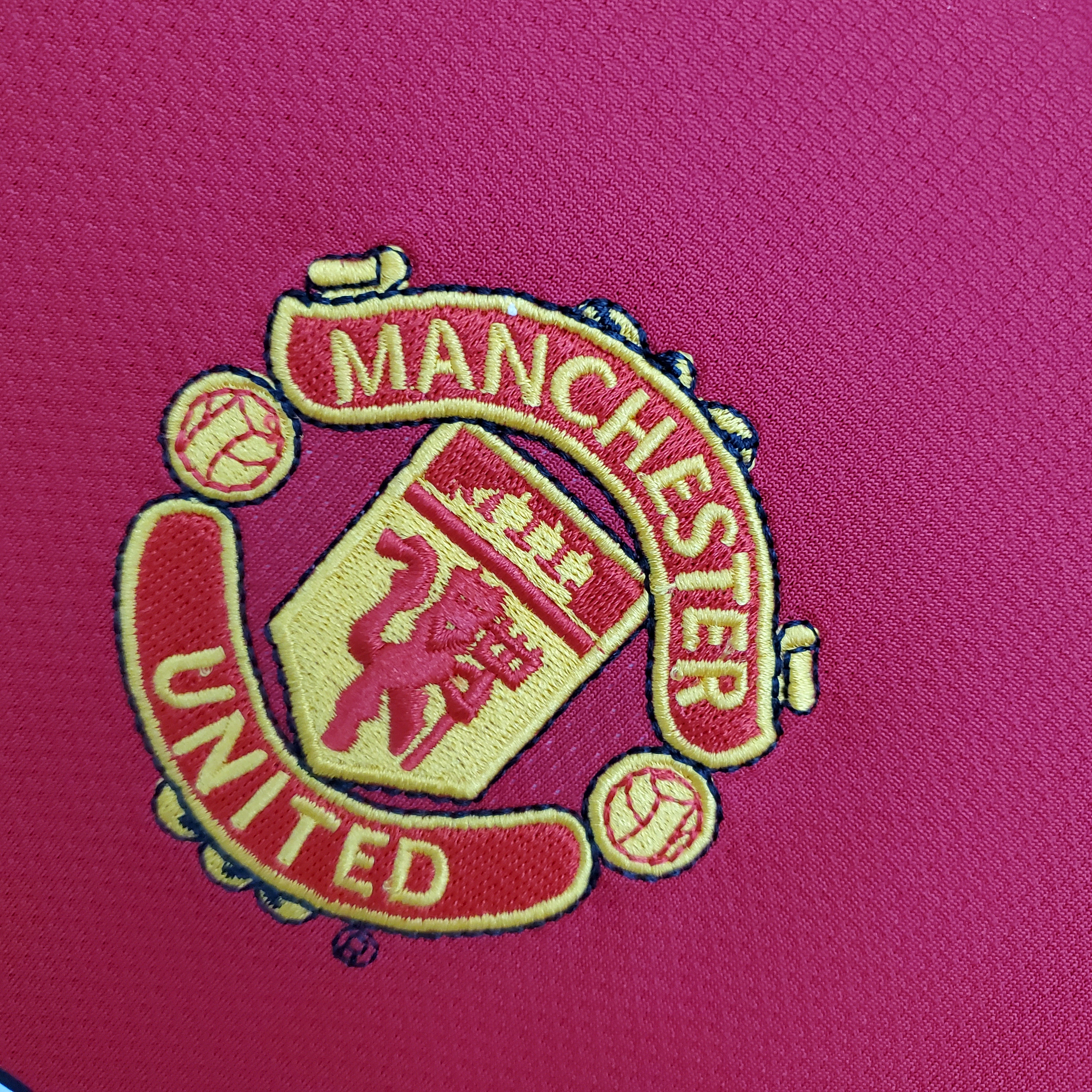 AlphaJersey-Retro Manchester United 04-06 Home Jersey