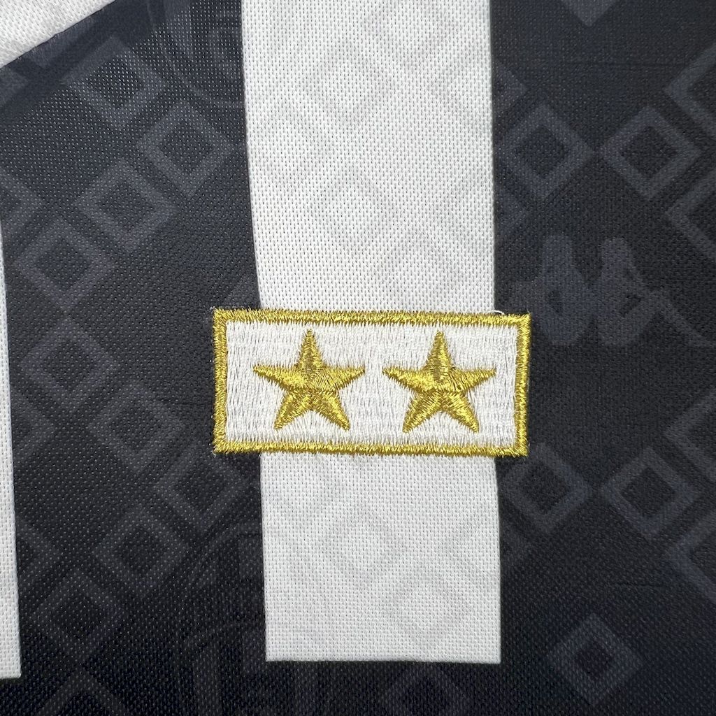 AlphaJersey-Retro Juventus 1992-94 Home Jersey