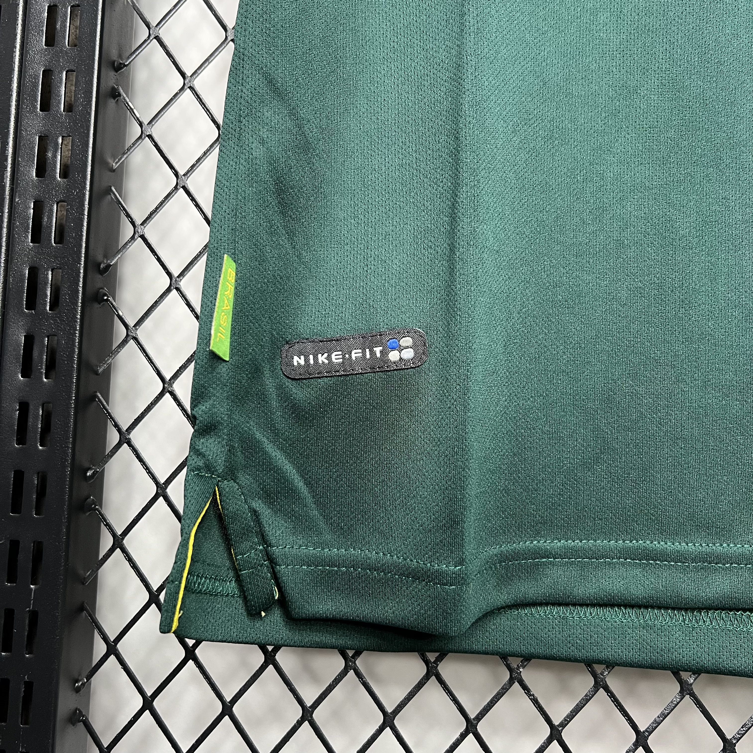 AlphaJersey-Retro Brazil 1998 Goalkeeper Jersey