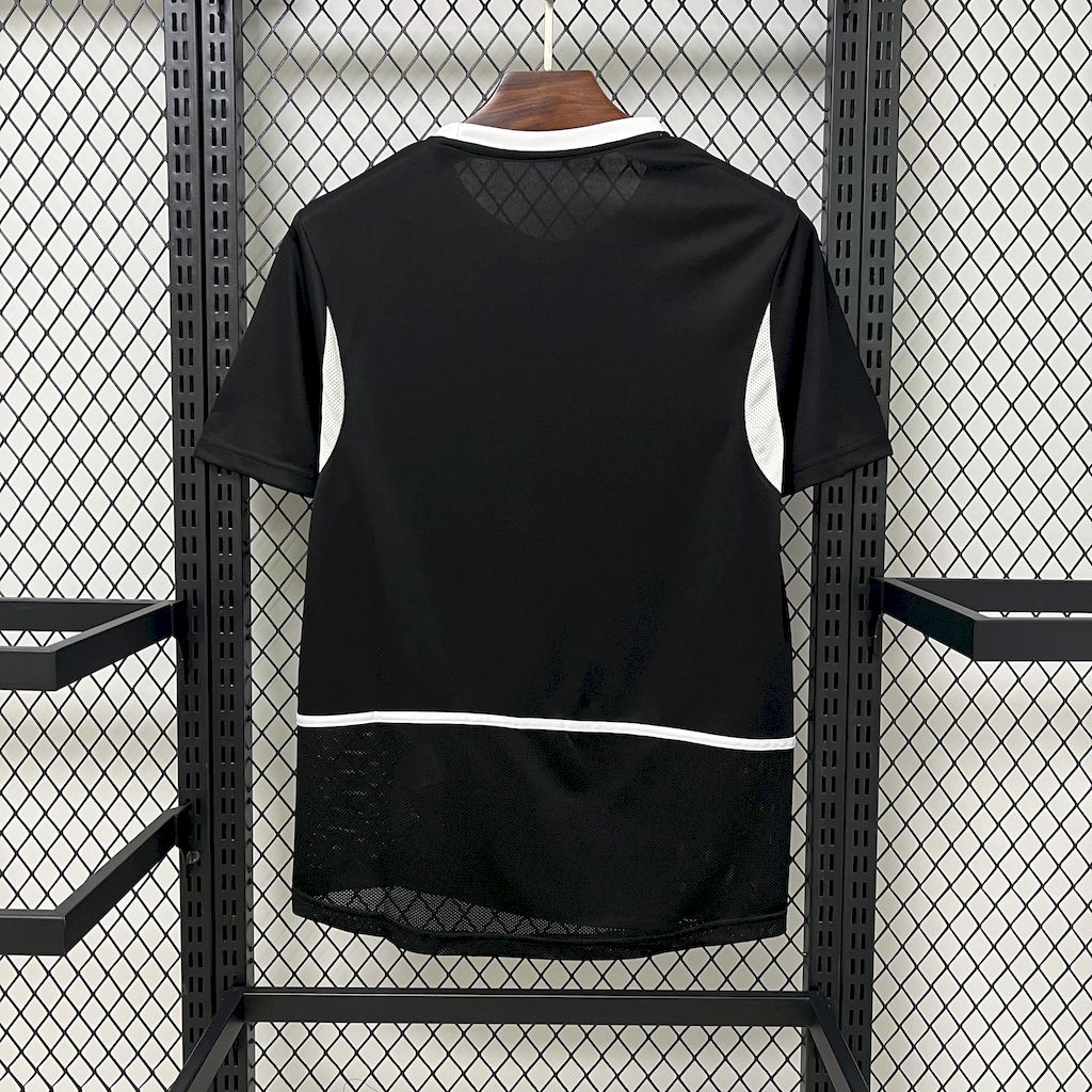 AlphaJersey-Retro Brazil 2002 Black Goalkeeper Jersey