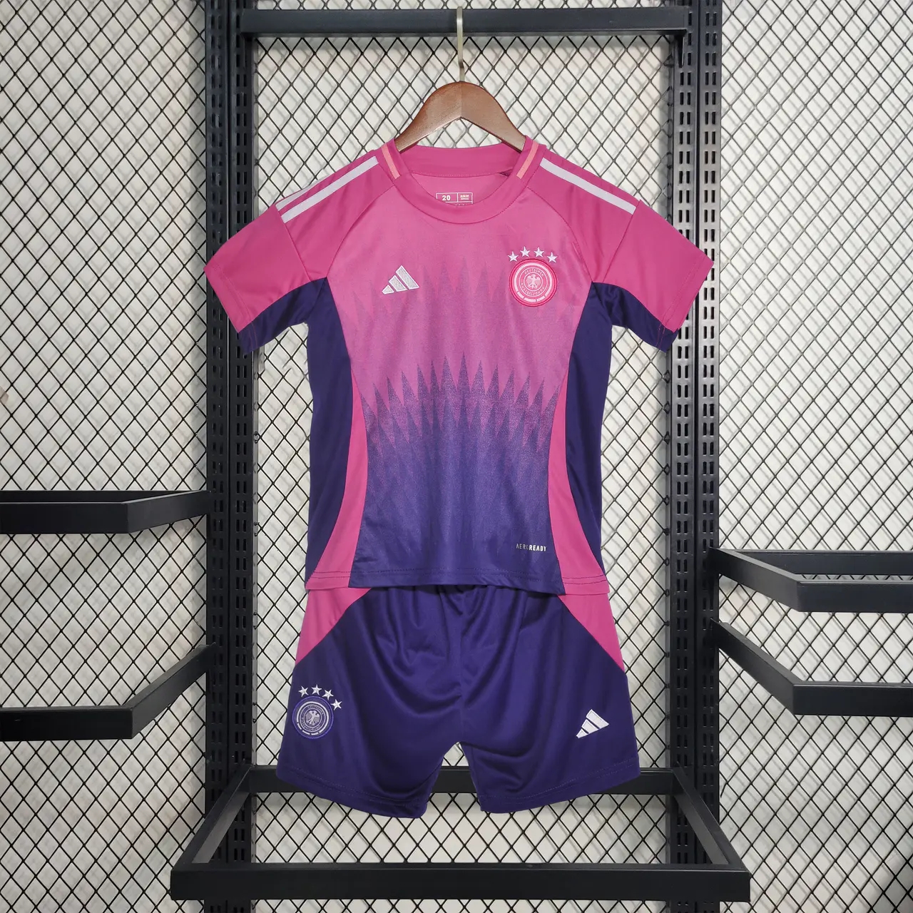 Socce Jerseys-topleaguejerseys.com