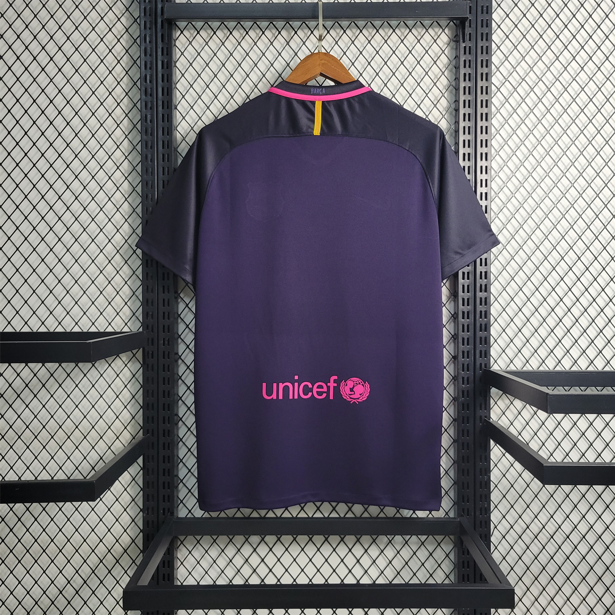AlphaJersey-Retro Barcelona 16-17 Away Stadium Jersey