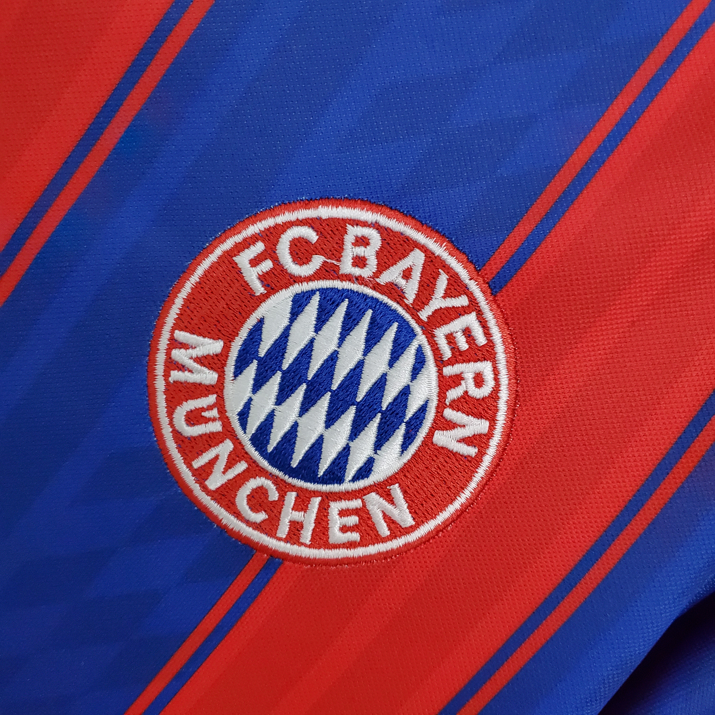 AlphaJersey-Retro Bayern Munich 95-97 Home Stadium Jersey