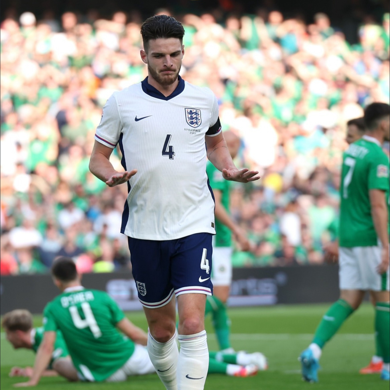 AlphaJersey-England 2024 Home Shorts - Player Version