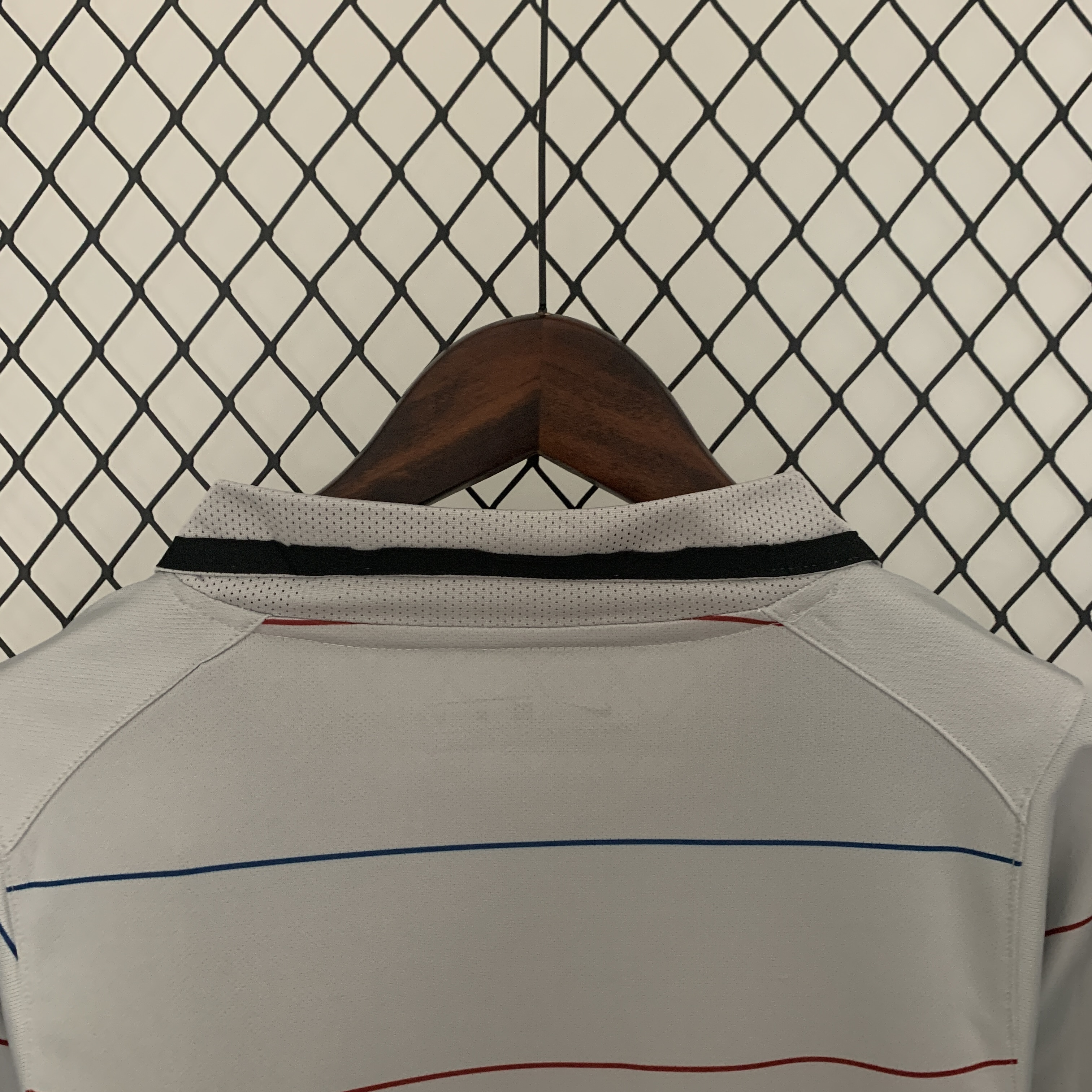 AlphaJersey-Retro Barcelona 03-04 Away Stadium Jersey