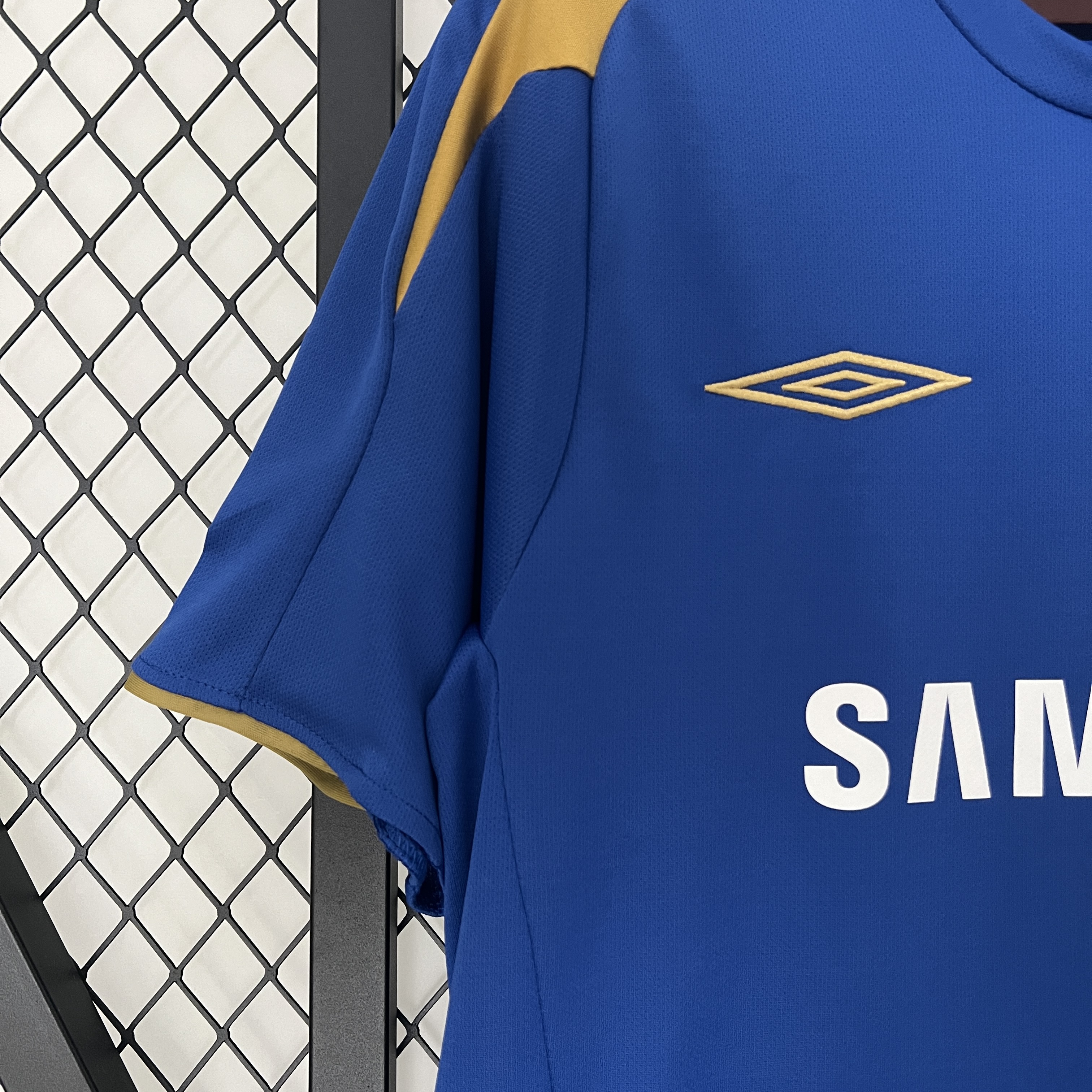 AlphaJersey-Retro C.H.E.L.S.E.A 2005-06 Home Stadium Jersey