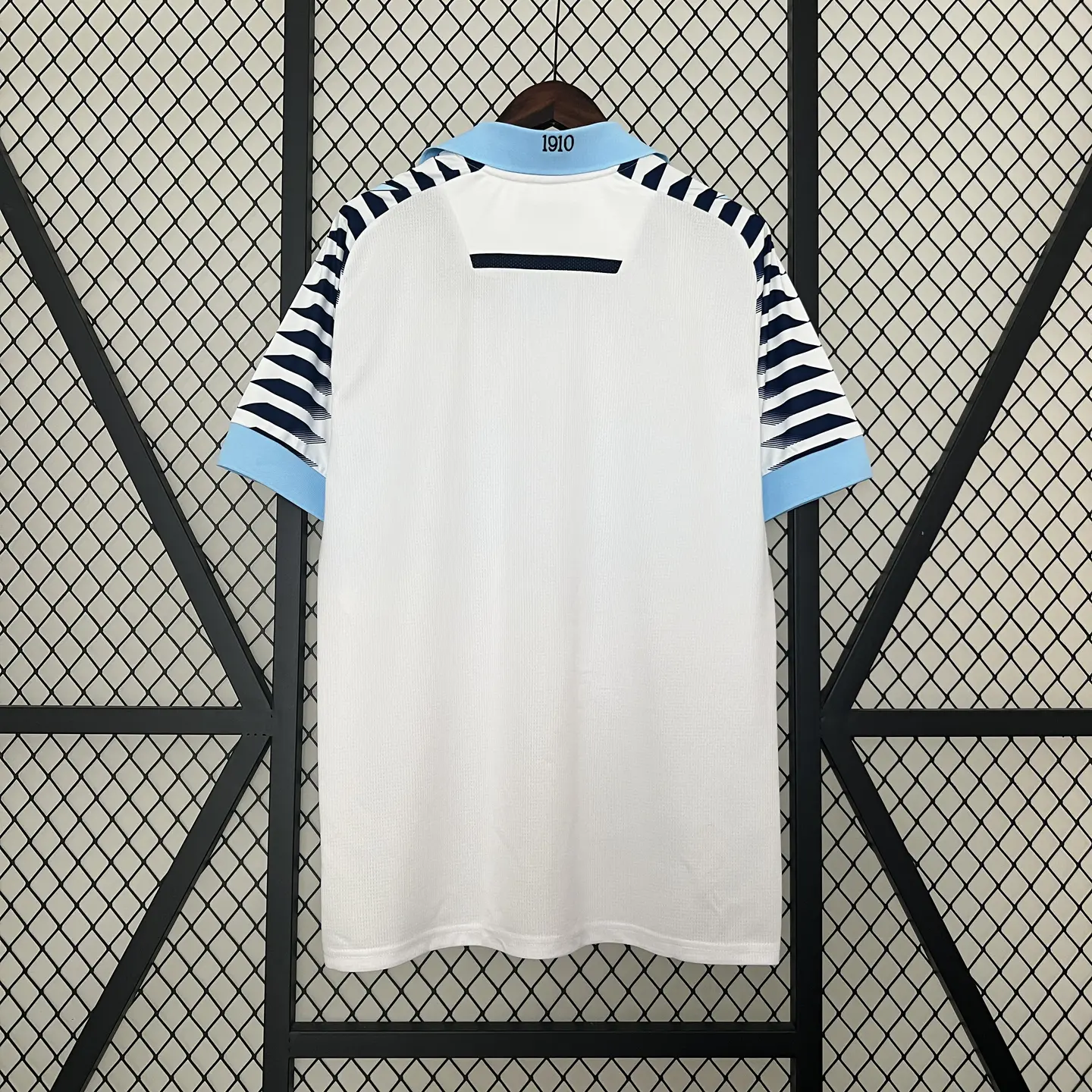 Socce Jerseys-topleaguejerseys.com