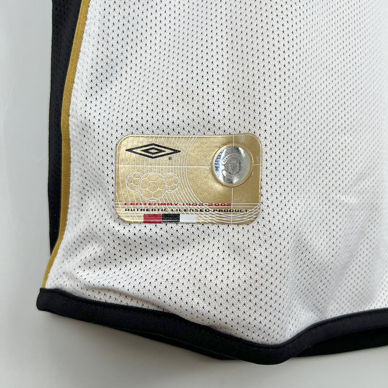 AlphaJersey-Retro Manchester United 01-02 100th Anniversary Special Edition Jersey - White