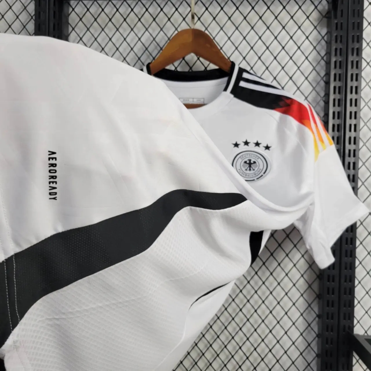Socce Jerseys-topleaguejerseys.com
