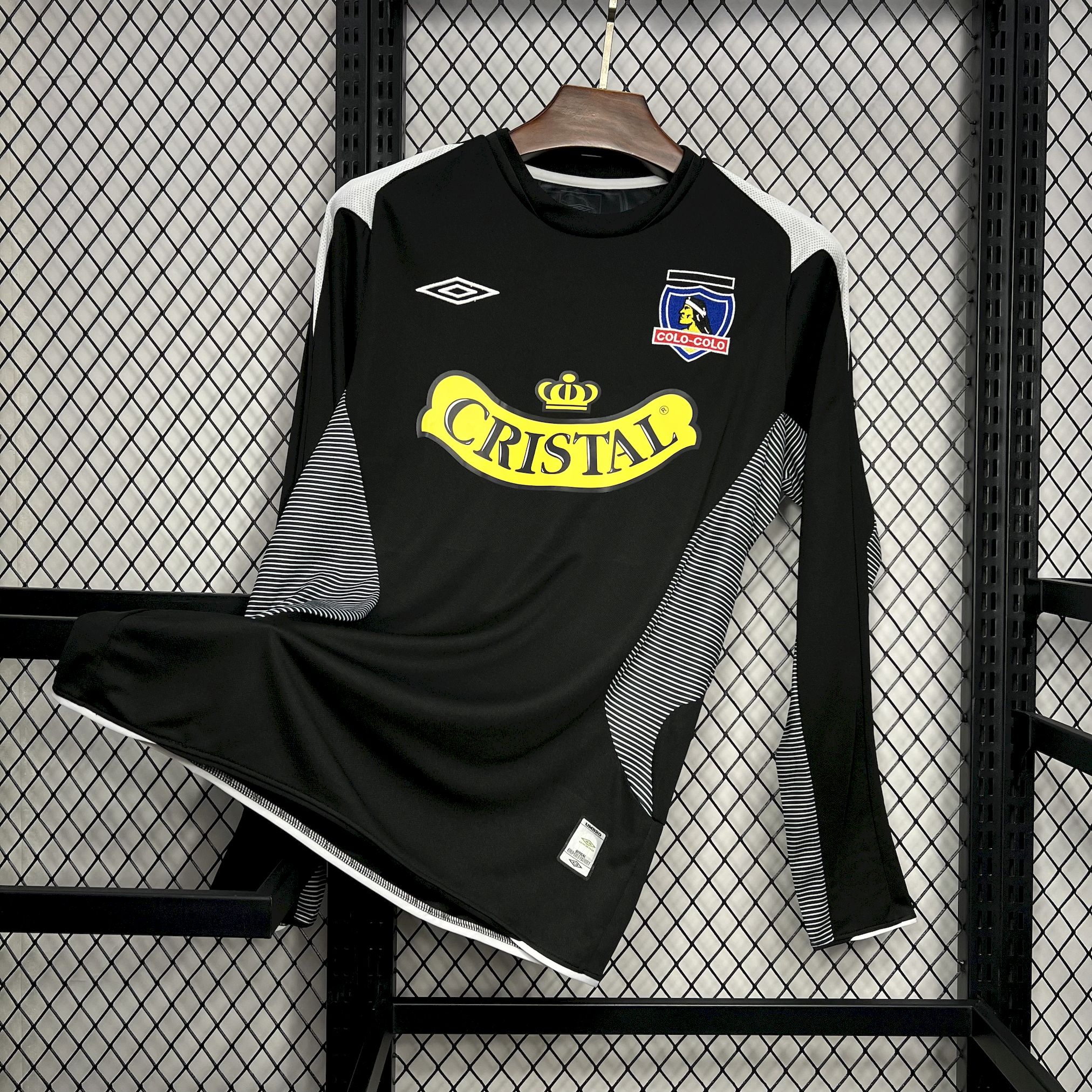 AlphaJersey-Retro Colo Colo 2006 Away Long Sleeve Jersey