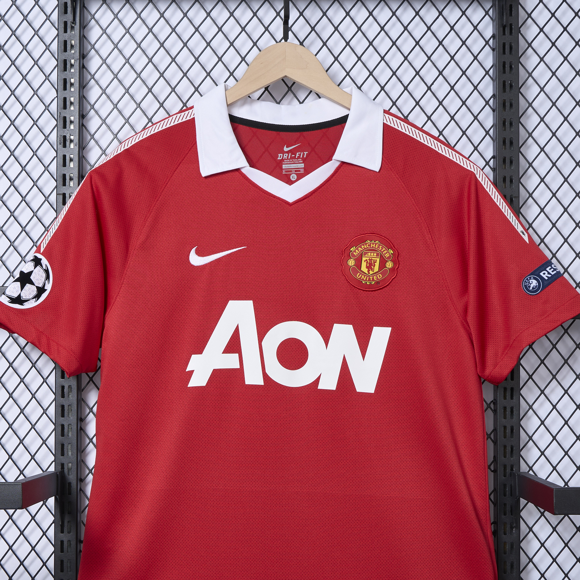 AlphaJersey-Retro Manchester United 10-11 Home Stadium Jersey