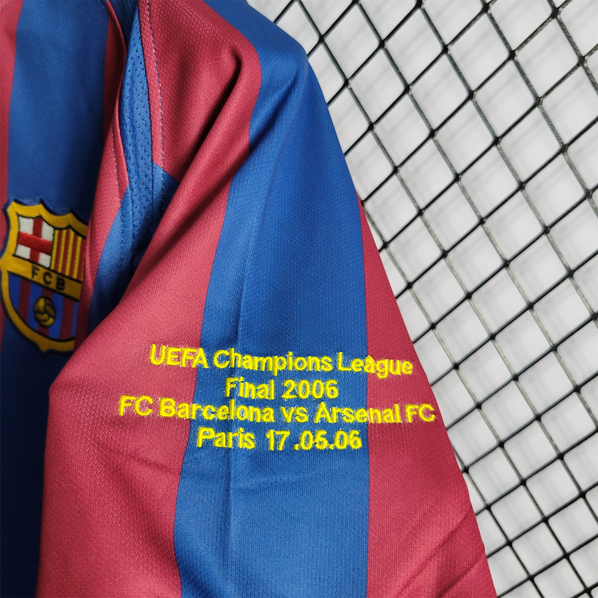 AlphaJersey-Retro Barcelona 05-06 Home Stadium Jersey - UEFA Champions League Final