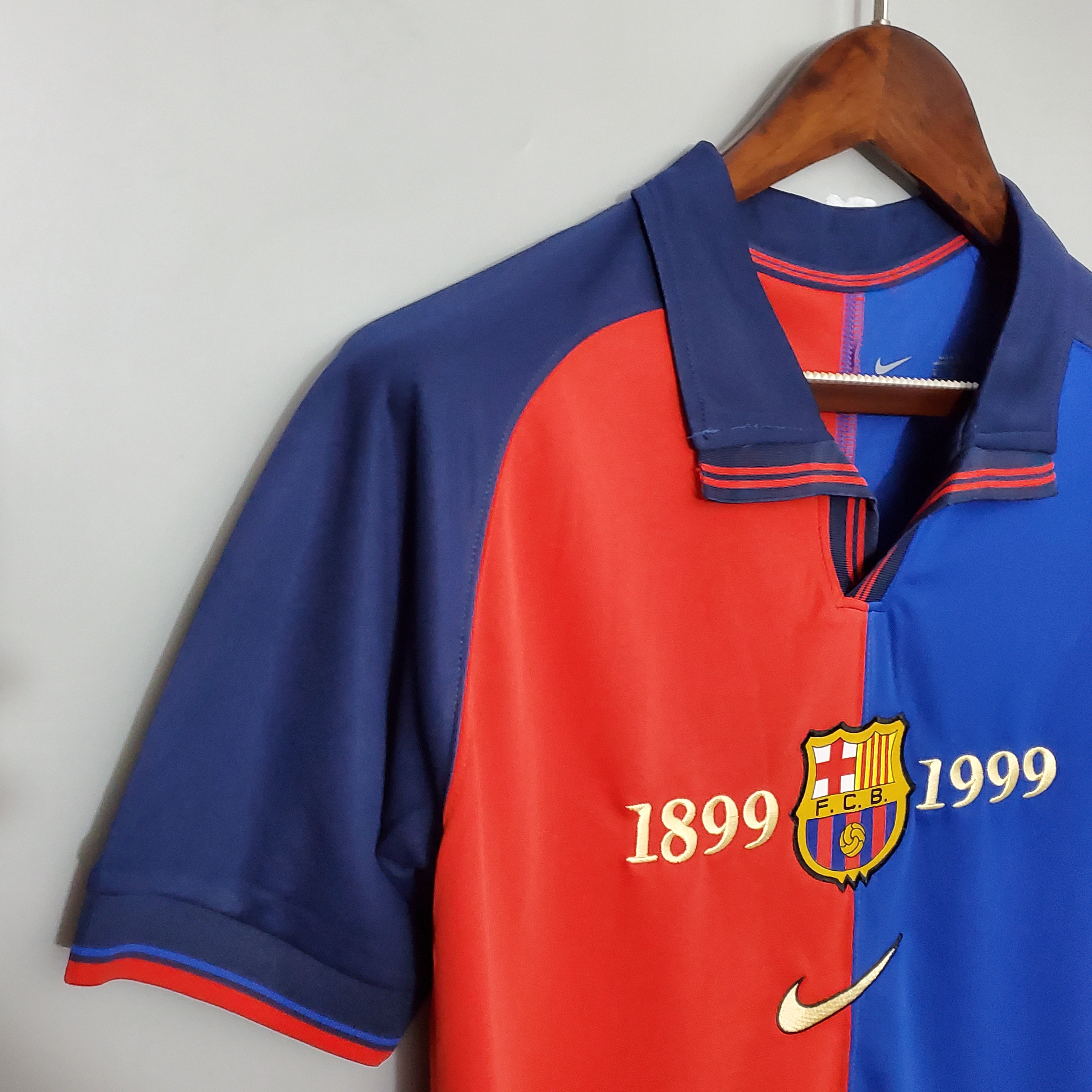 AlphaJersey-Retro Barcelona 99-00 Home Stadium Jersey
