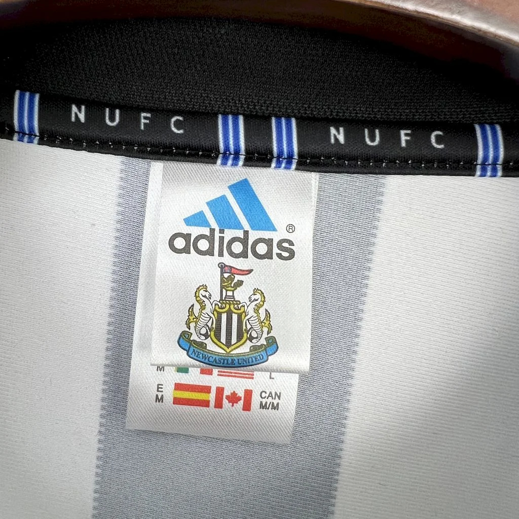 AlphaJersey-Retro Newcastle United 1999-00 Home Jersey