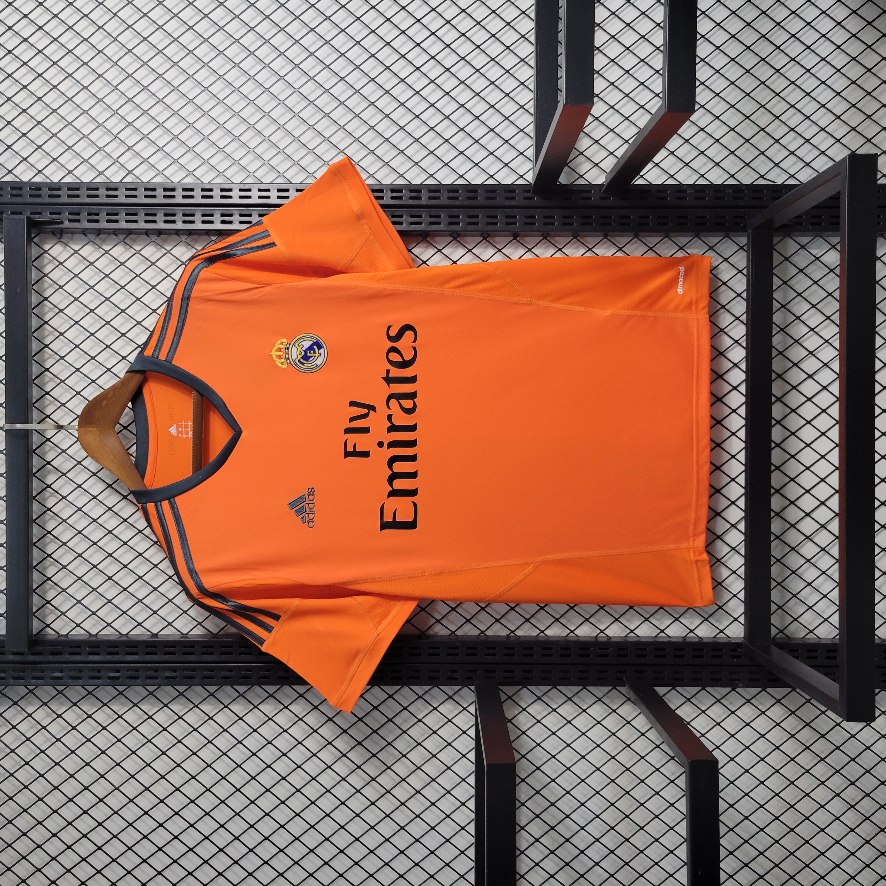 AlphaJersey-Retro Real Madrid 13-14 Third Jersey