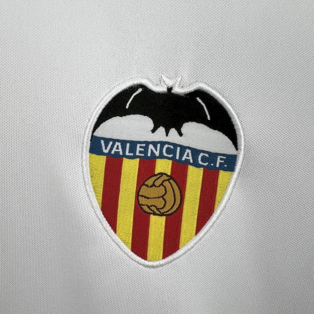 AlphaJersey-Retro Valencia 2003-04 UEFA Cup Final Home Jersey
