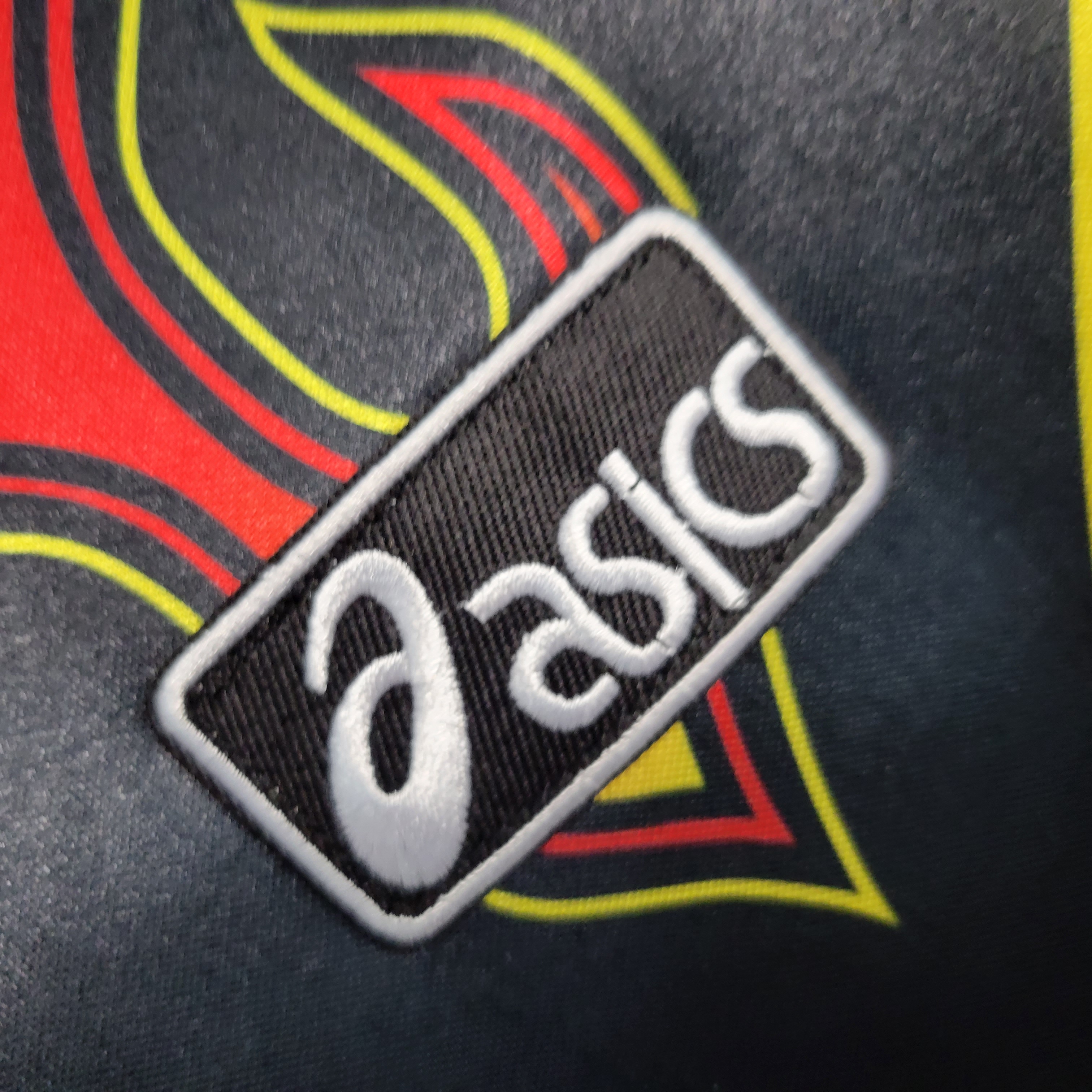 AlphaJersey-Retro Japan 1998 Red Flame Goalkeeper Jersey